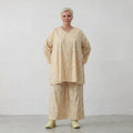 Luftiges Oversize Shirt aus feiner Popeline Baumwolle im ausgefallenen Lagenlook mit Batik Muster, Vanille