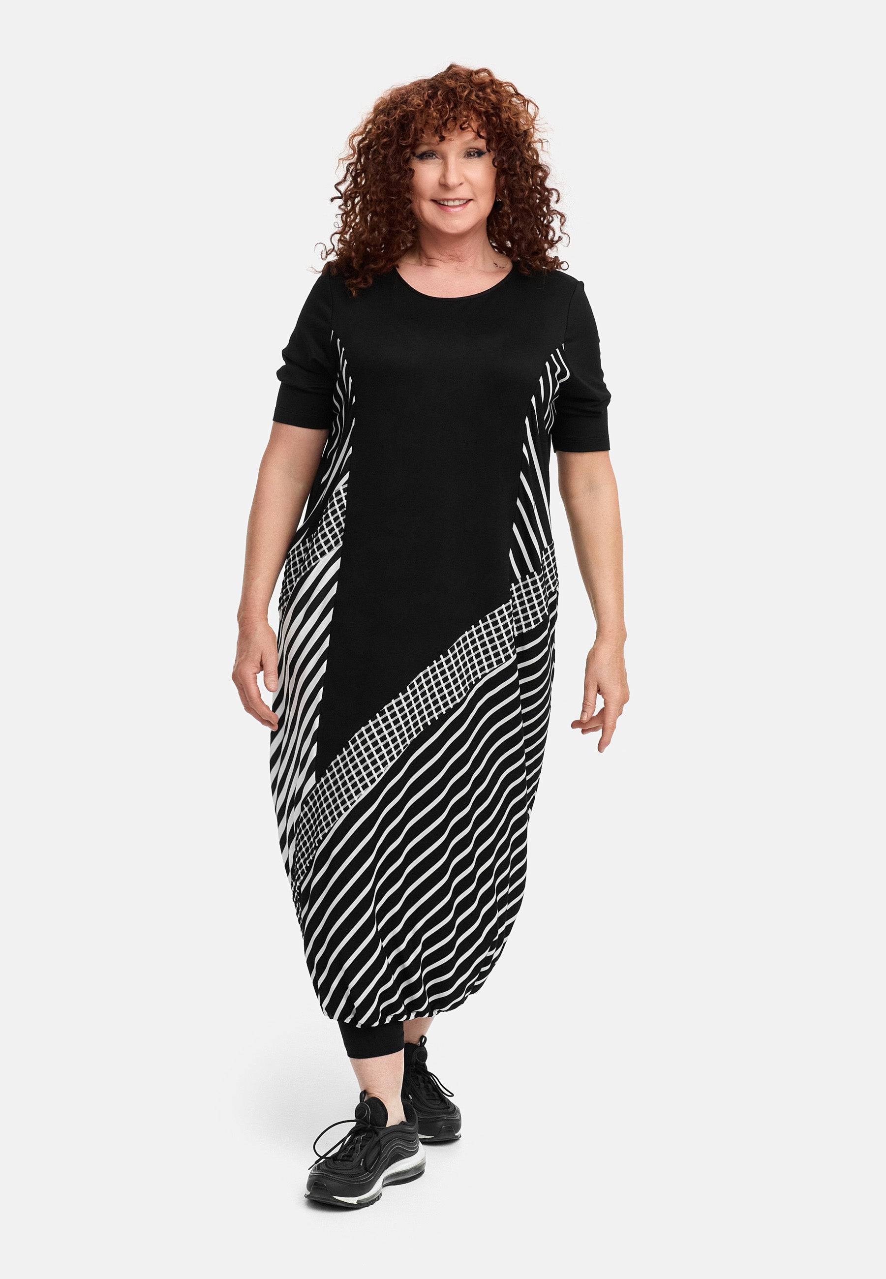  Do Your Best Kleid in gerader Form, aus Viskose, D927, Schwarz, Abstrakt, Schick, Modern