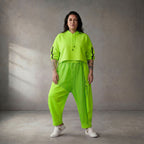 Damen Hose Lagenlook Neongrün, femininer Schnitt, Oversize große Größen – Funky Diva