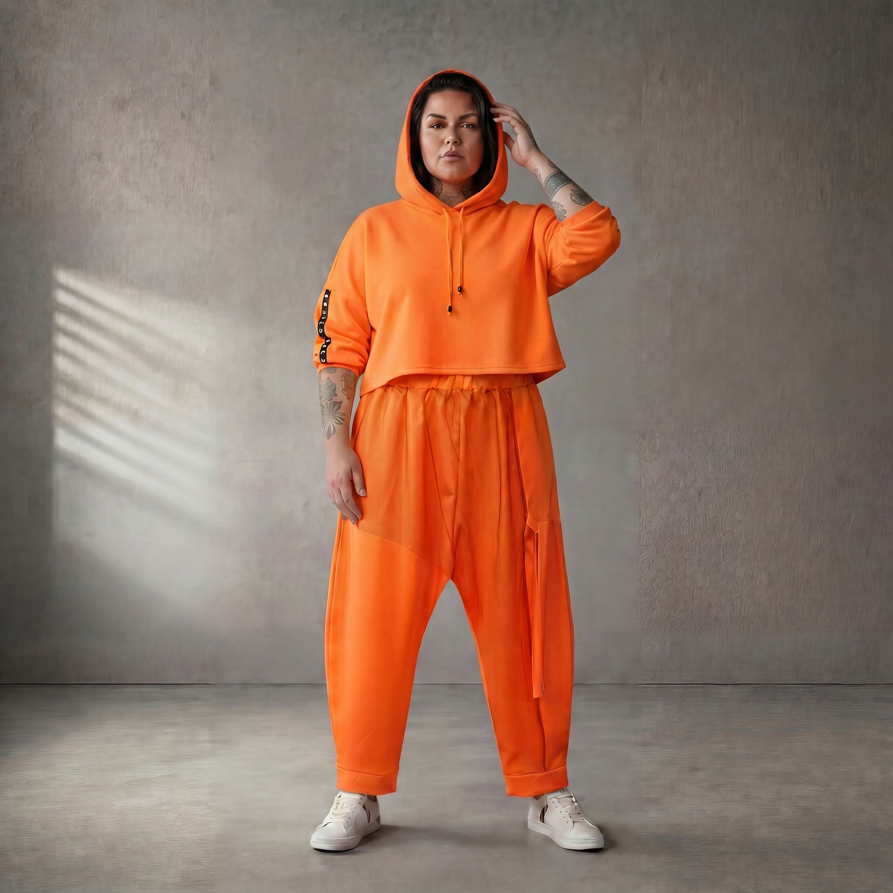 Damen Hose Lagenlook NeonOrange, schmaler Schnitt, Knopfleiste, Oversize große Größen – Funky Diva