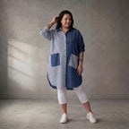 Zeitlose Oversize Popelinebluse in Blau Weiss legerer Lagenlook mit Hemdkragen neu luftig
