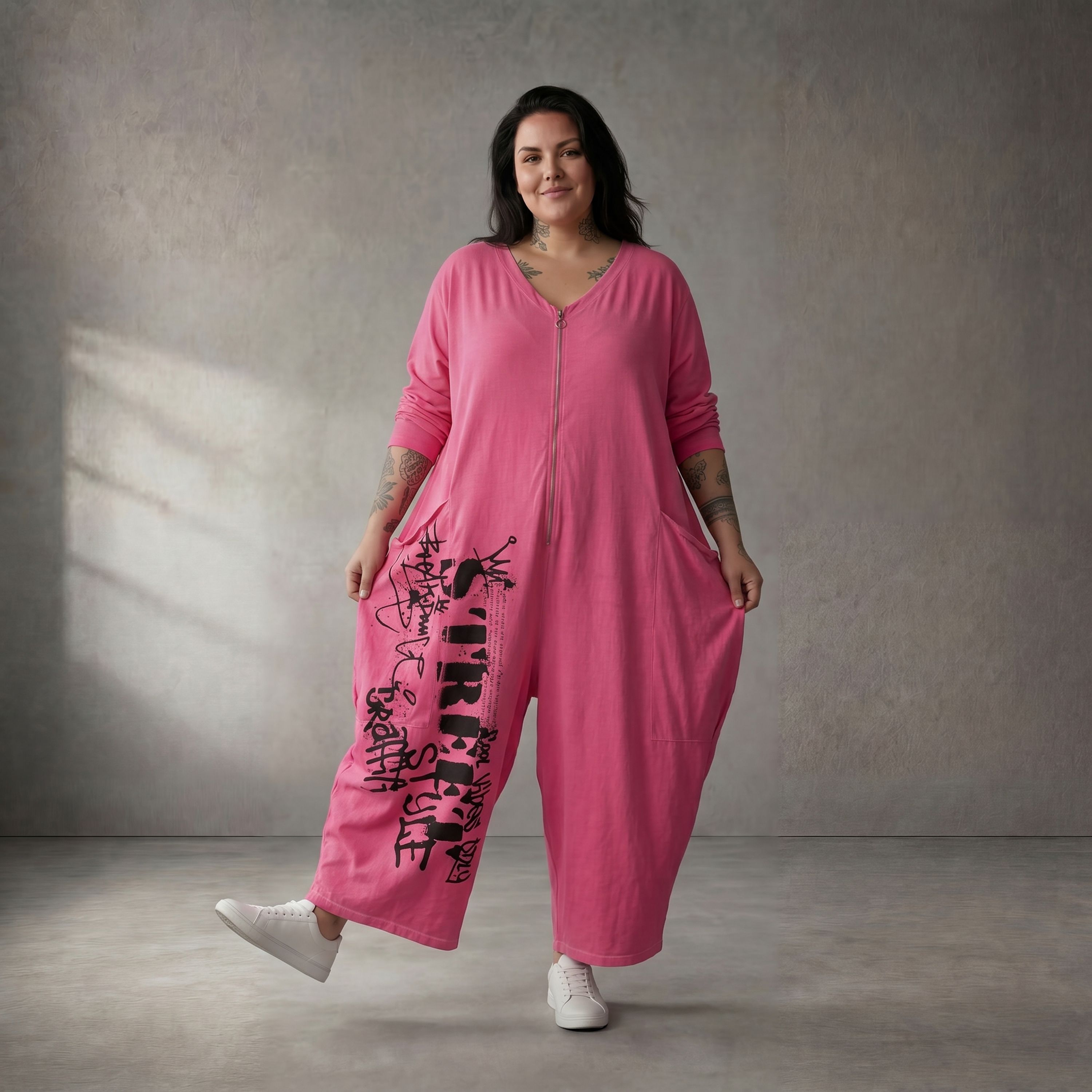 Rosa Baumwolljumpsuit im Lagenlook leger und zeitlos mit V Ausschnitt Streetstyle weich