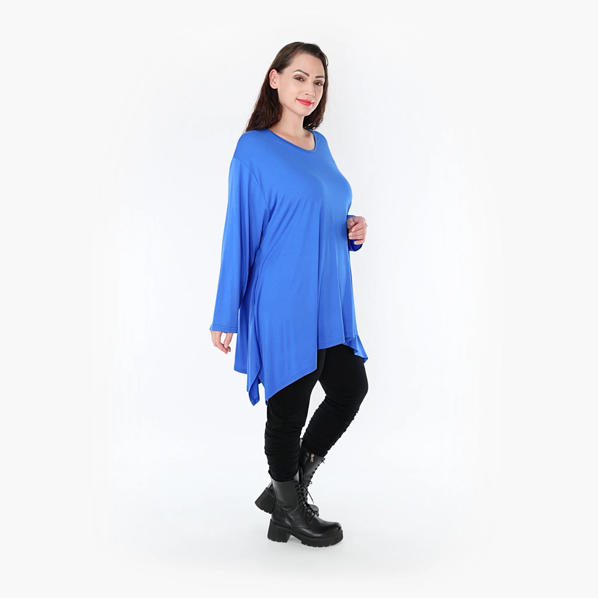  A-Form Shirt in royalblau mit Rundhalsausschnitt und praktischen Taschen für Plus Size Mode