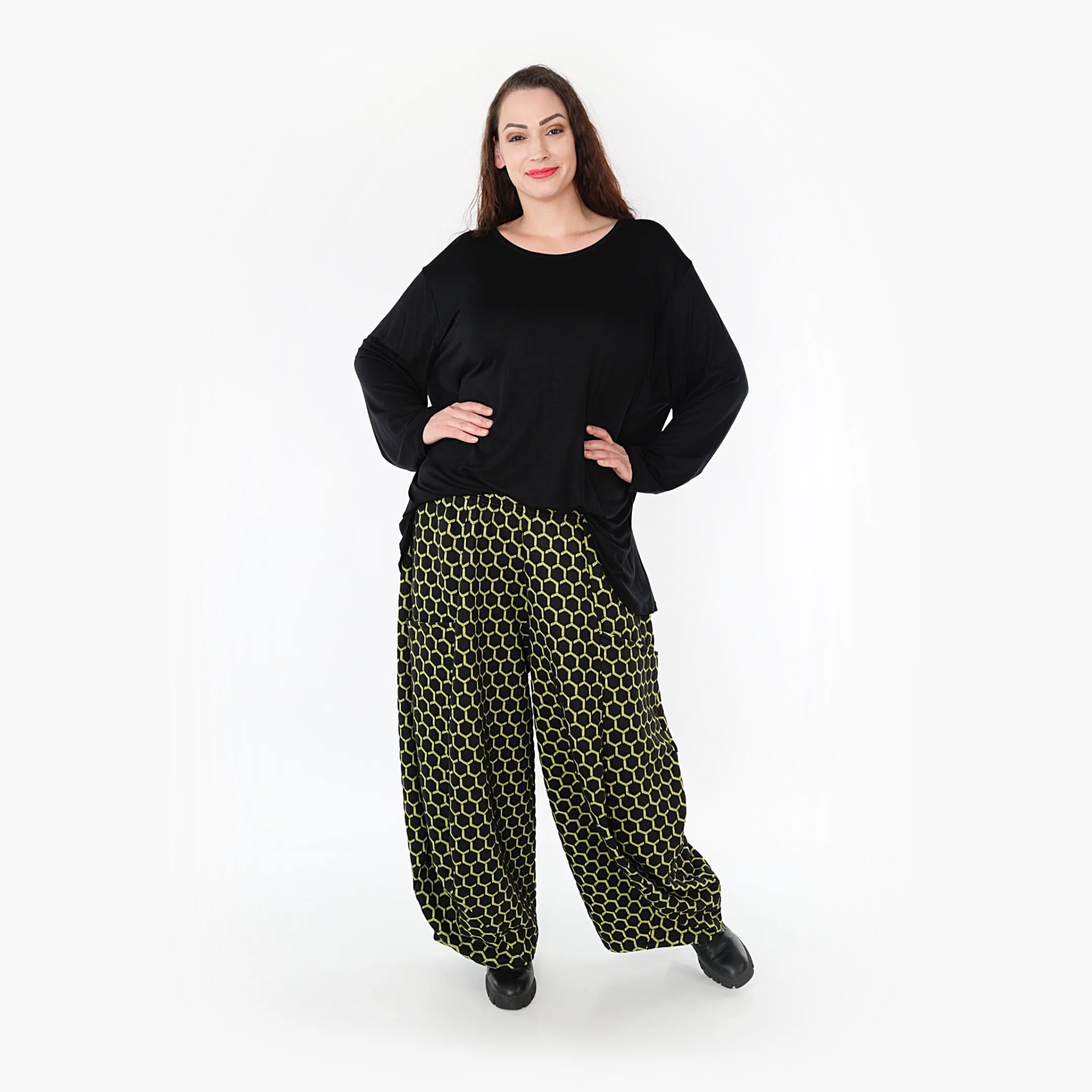  Ballonhose von AKH Fashion aus Materialmix, 1365.08069, Schwarz-Lime, Raute, Schick