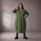 Damen Kleid Lagenlook Baumwolle Grün/Schwarz, Ballonschnitt, Langarm, Seitentaschen, Oversize große Größen – Funky Diva