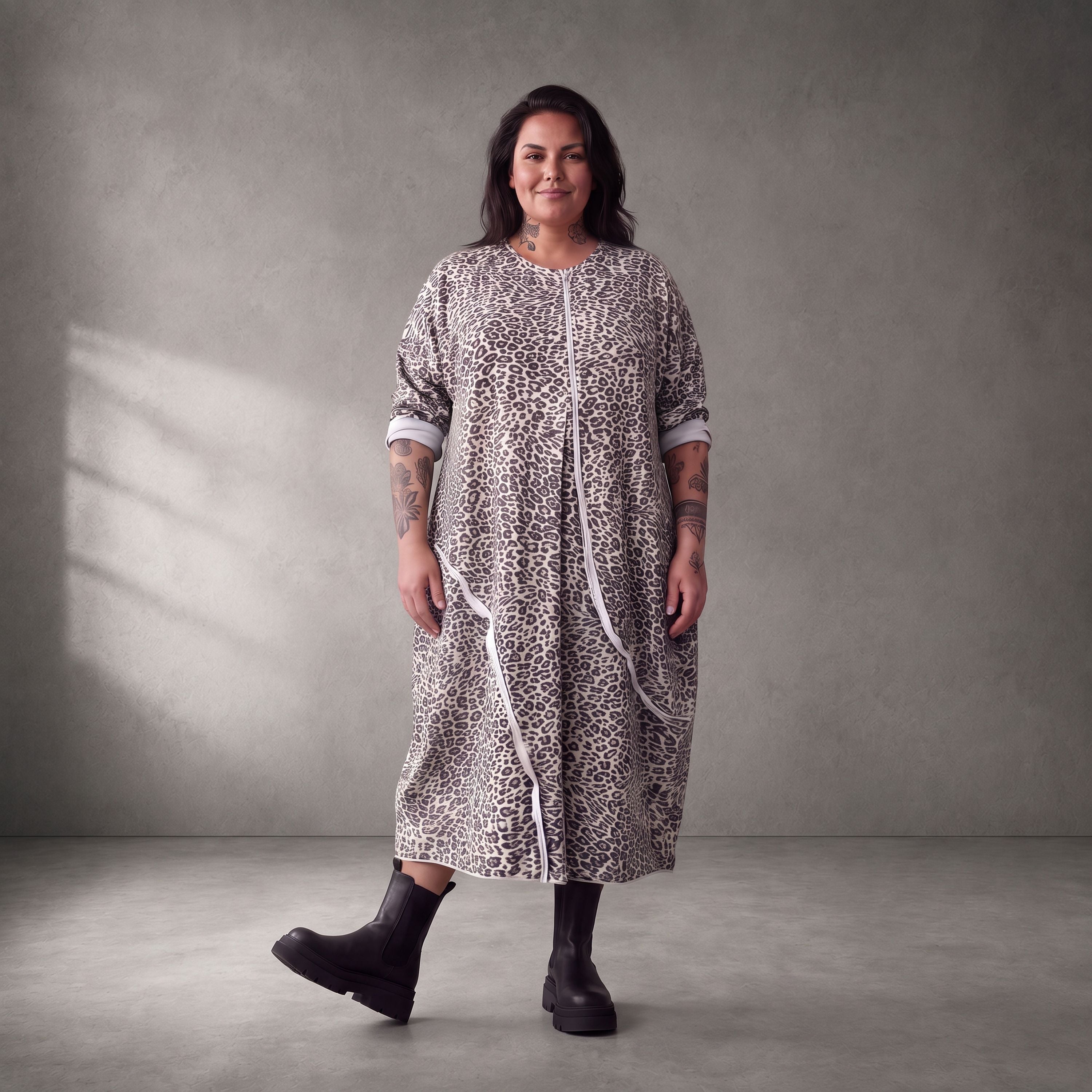 Damen Kleid Lagenlook Baumwolle Schwarz/Weiß, Ballonschnitt, Langarm, Seitentaschen, Oversize große Größen – Funky Diva