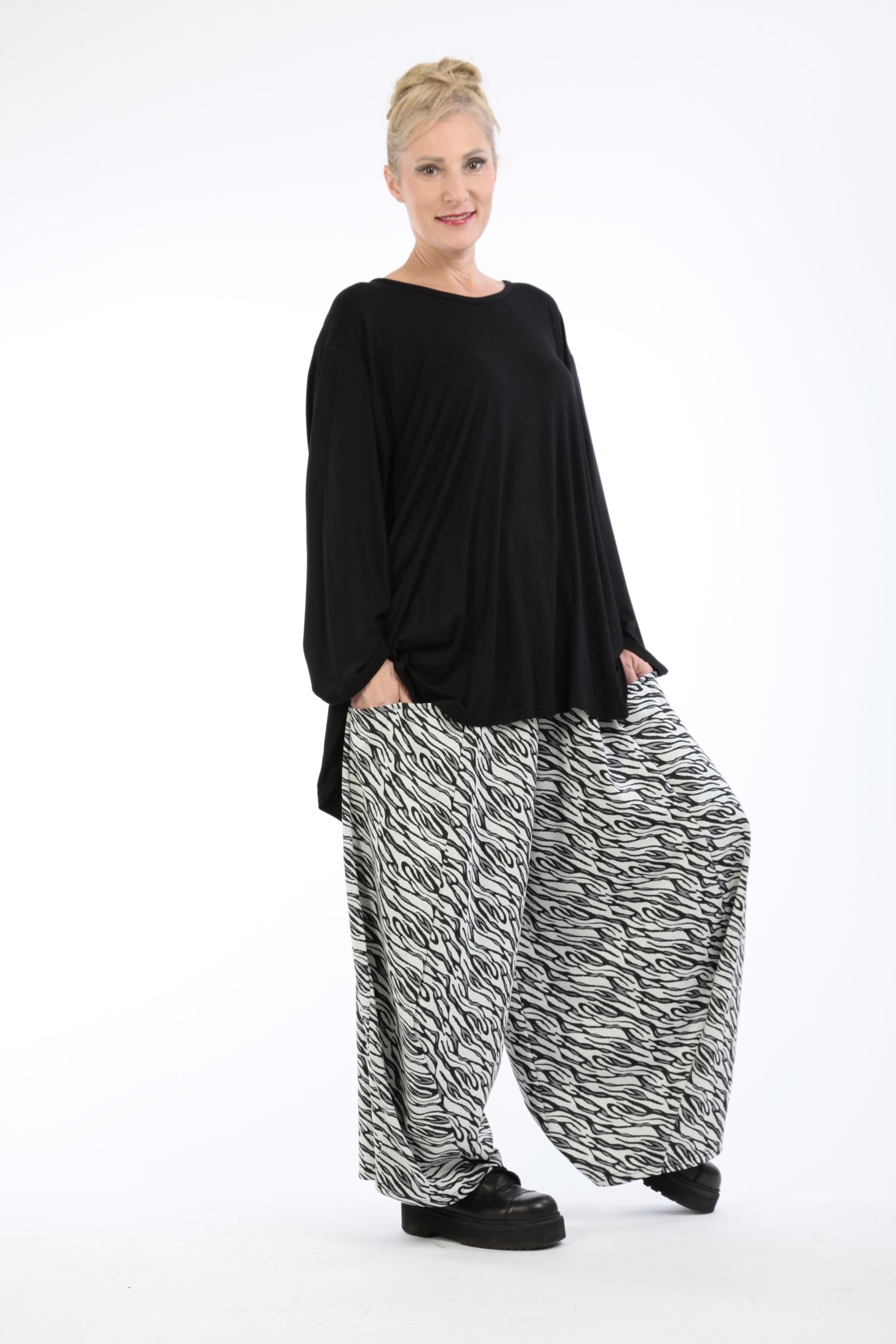  Ballonhose von AKH Fashion aus Materialmix, 1172.08069, Weiß-Schwarz, Zebra, Ausgefallen