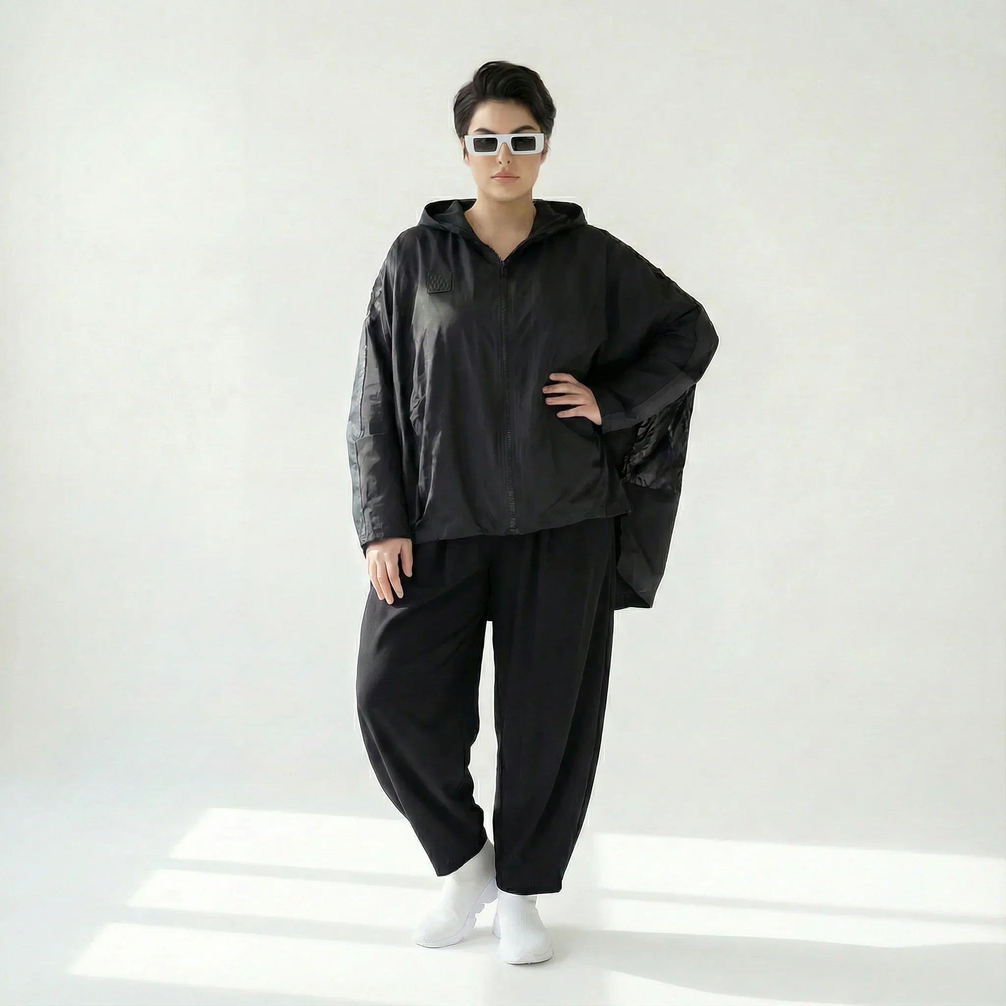 Oversize Damen Übergangsjacke aus Baumwolle im Ballonschnitt Memorytaft Caraclan exklusiv bei Modeare