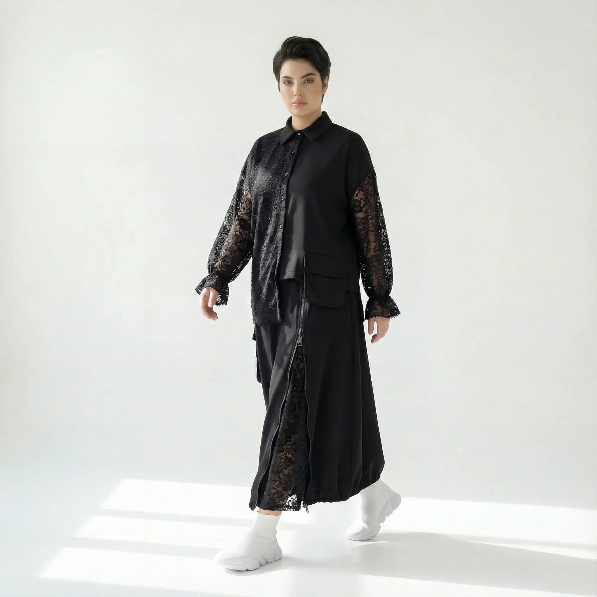 Trieste Oversize-Set mit Spitze: Schwarze Popeline-Bluse & Lagenrock – bei Modeare entdecken