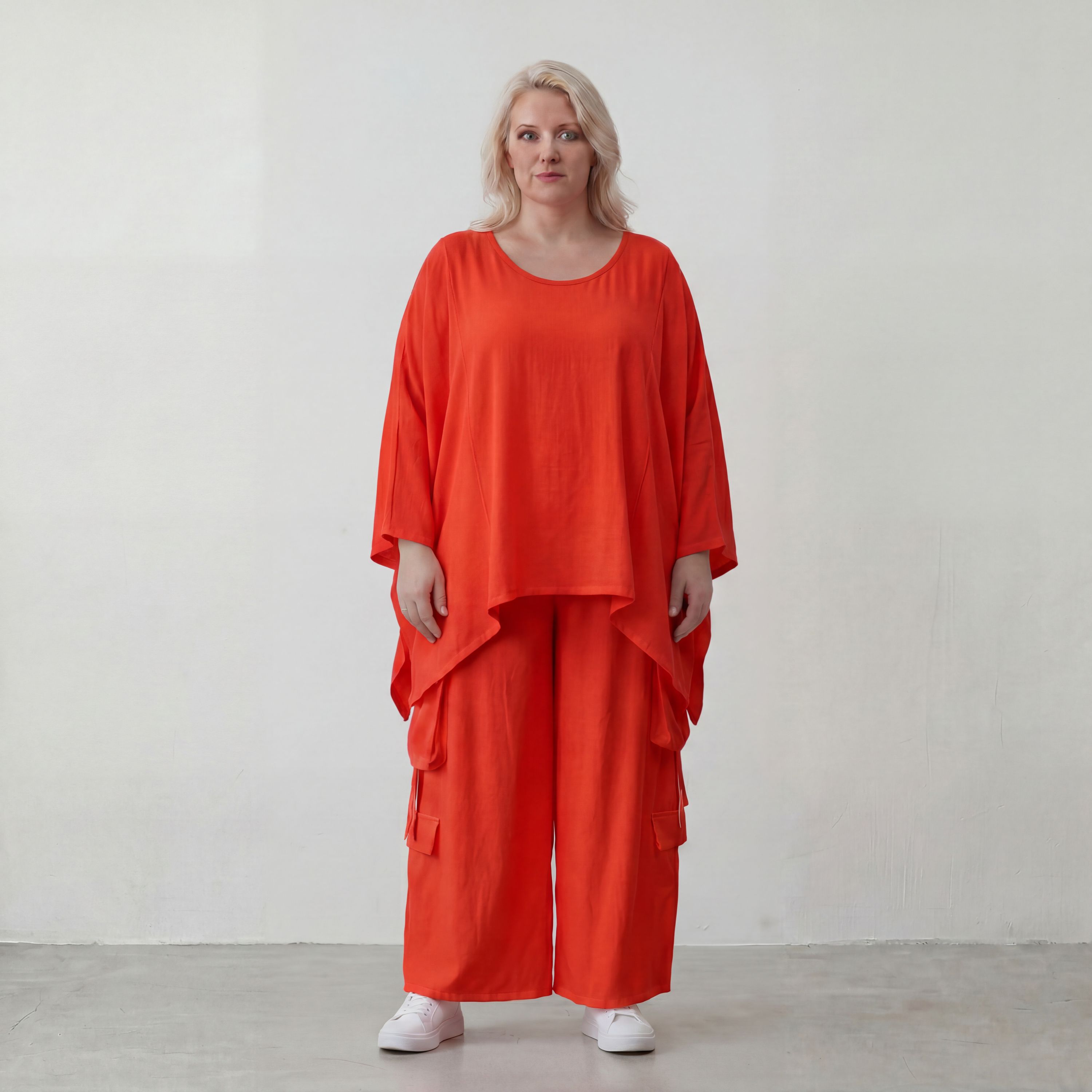 Legeres Oversize Shirt in Hellrot mit Leinenfeeling fuer sommerlichen Lagenlook zeitlos