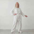 Weißer Oversize Überwurf im Lagenlook leger zeitlos luftig mit Fransen Crashoptik leicht