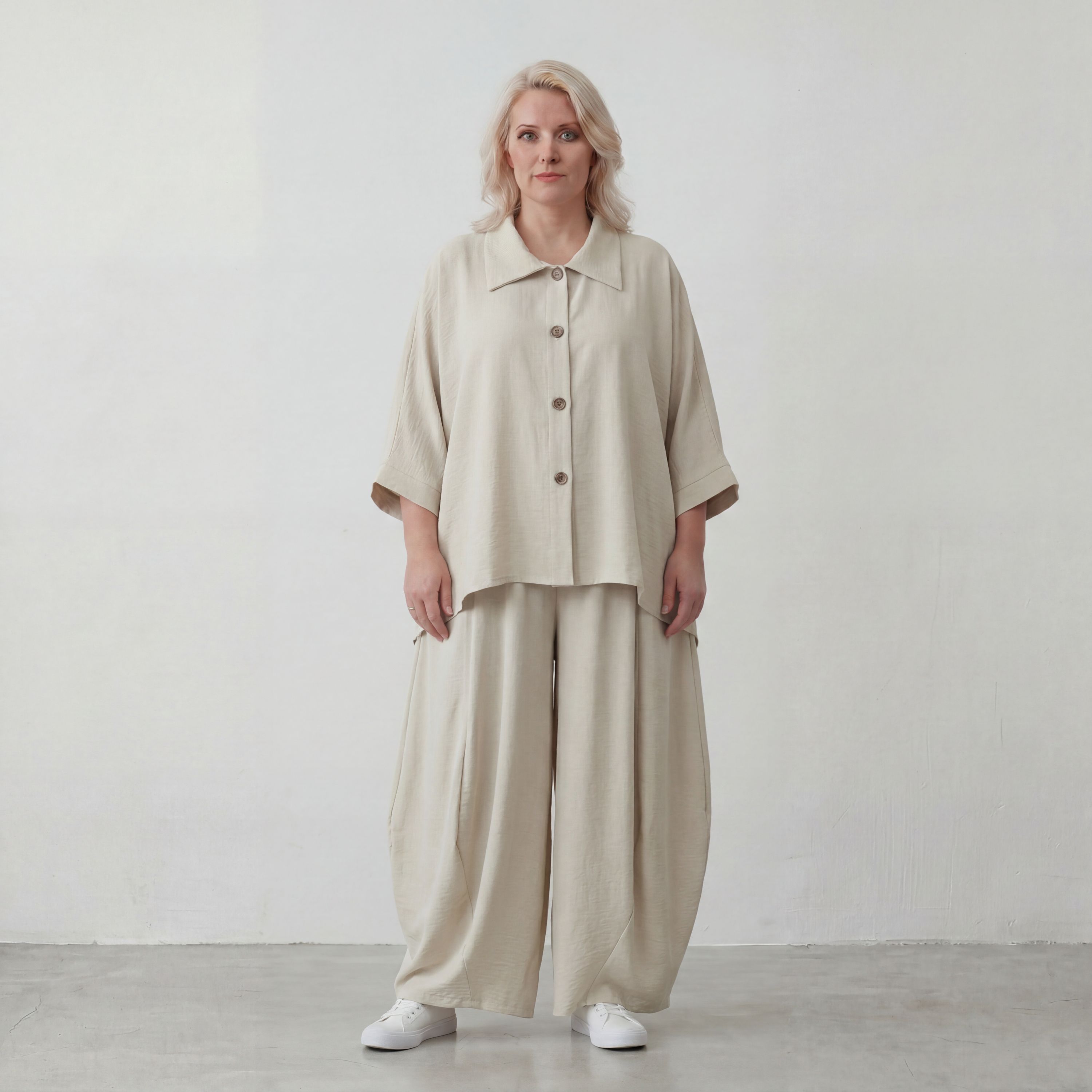 Legere Beige Bluse in Leinenoptik mit Crashlook Oversize Lagenlook zeitlos modern luftig