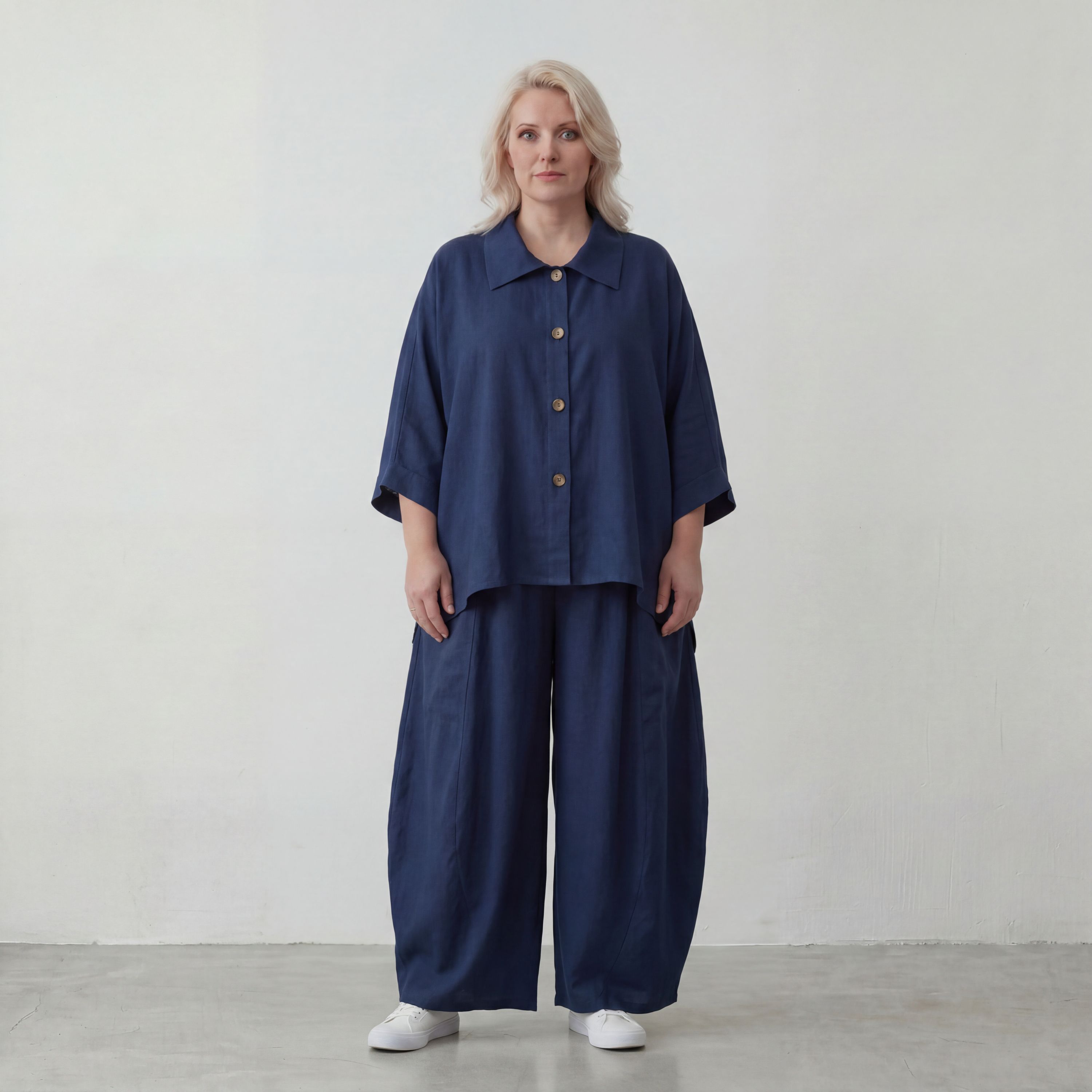 Zeitlose Marine Bluse in Leinenoptik leger Oversize Lagenlook sommerlich leicht und modern
