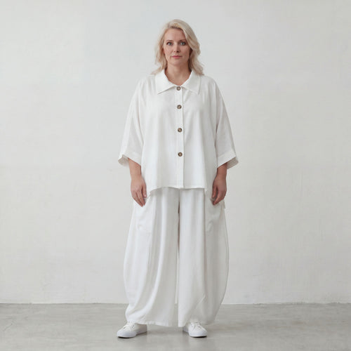 Zeitlose Weiß Leinenoptik Bluse im Oversize Lagenlook leger luftig weich modern stilvoll