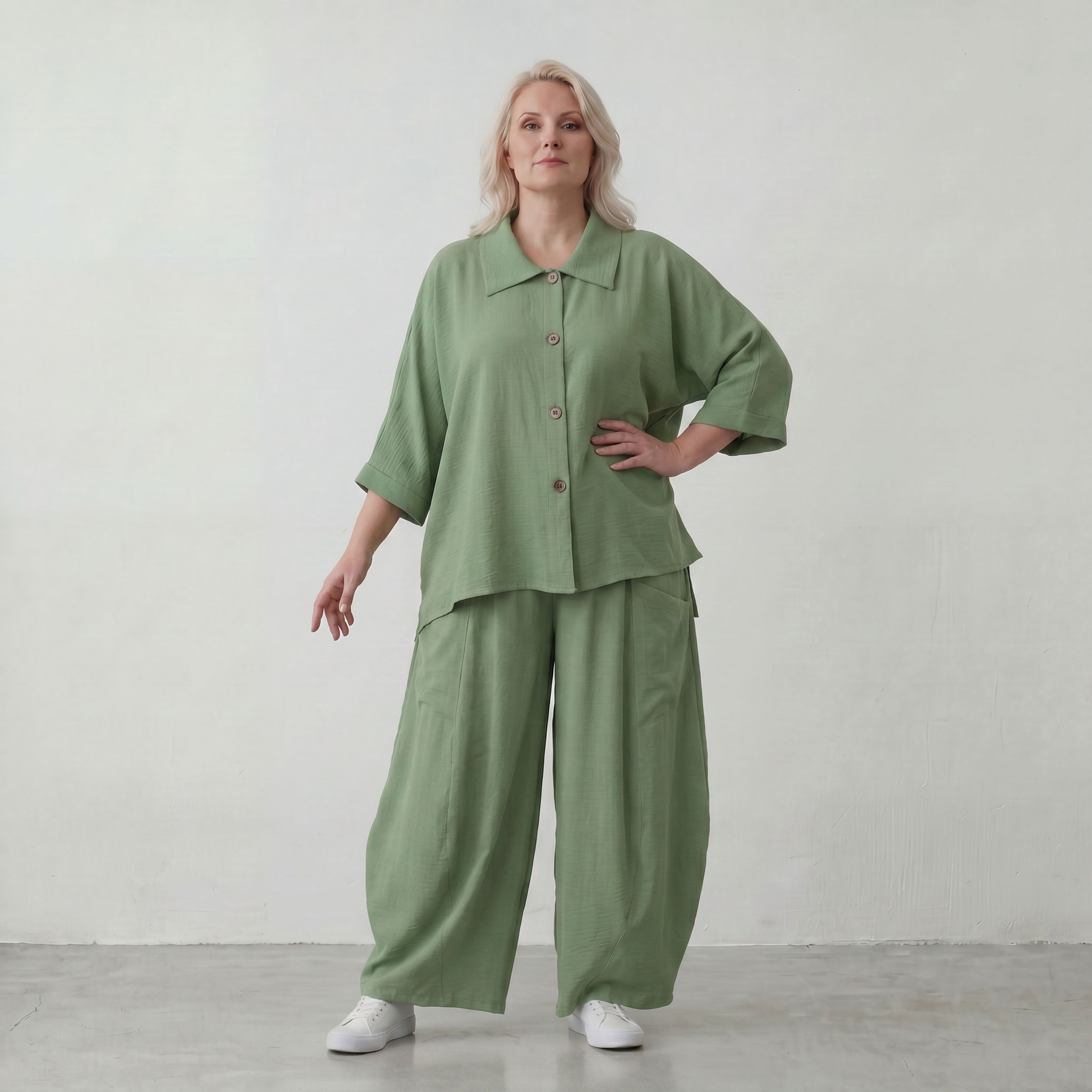 Khaki Lagenlook Bluse Leinenoptik Oversize relaxed luftig zeitlos modern chic Sommerstil
