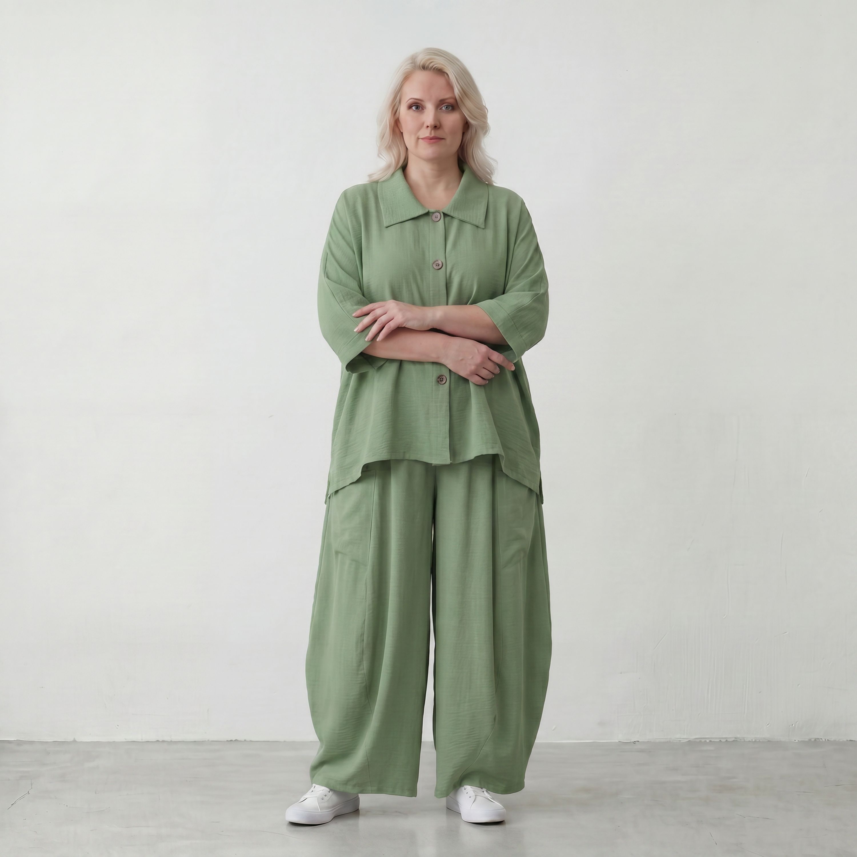 Khaki Lagenlook Bluse Leinenoptik Oversize relaxed luftig zeitlos modern chic Sommerstil