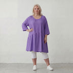 Flieder Lagenlook Kleid in legerem Oversize Stil zeitlos ausgefallen luftig weich fallend