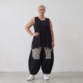Lässige Oversize Ballonhose in Schwarz/Weiß für Lagenlook zeitlos sommerlich luftig