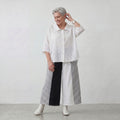 Zeitlos weisse Baumwollbluse im legeren Oversize Lagenlook mit modernen luftigem Schnitt