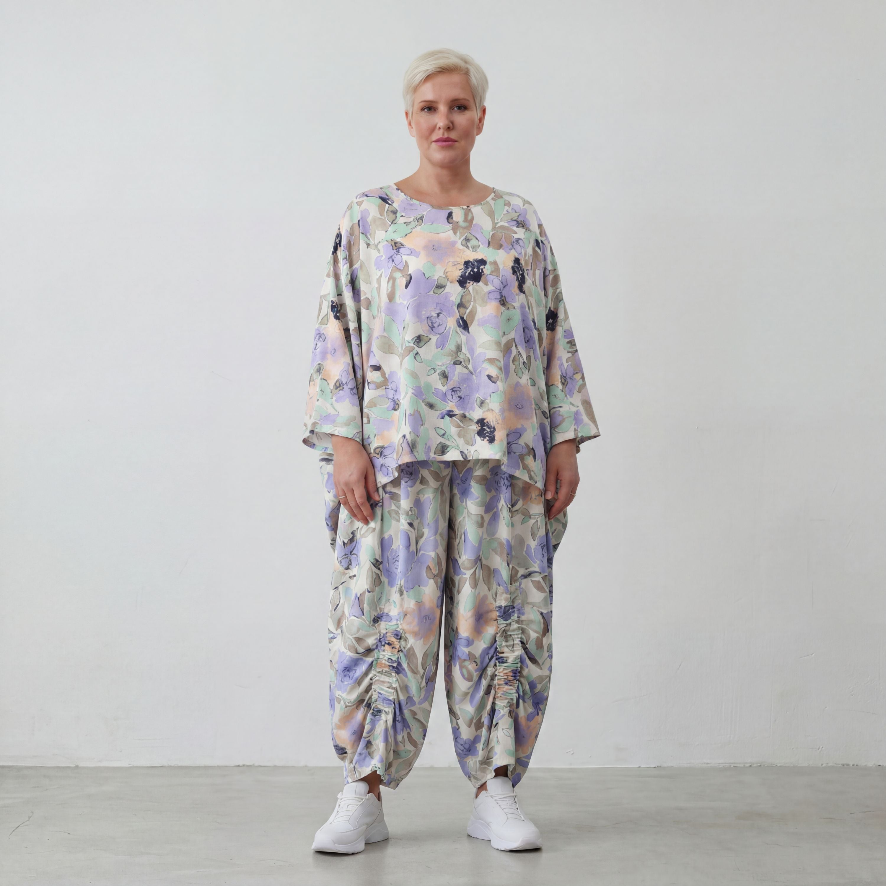 Oversized Shirt in Leinenoptik mit asymmetrischem Saum in Magnolia für lässige Sommertage