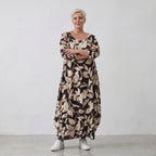 Fließendes Ballonkleid aus weichem Viskose Jersey in Schwarz/Ecru mit 3/4-Arm und Rundhals