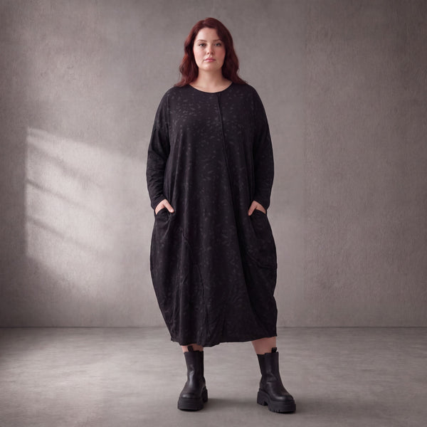 Damen Kleid Lagenlook Baumwolle Schwarz, Ballonschnitt, Langarm, Oversize große Größen – Funky Diva