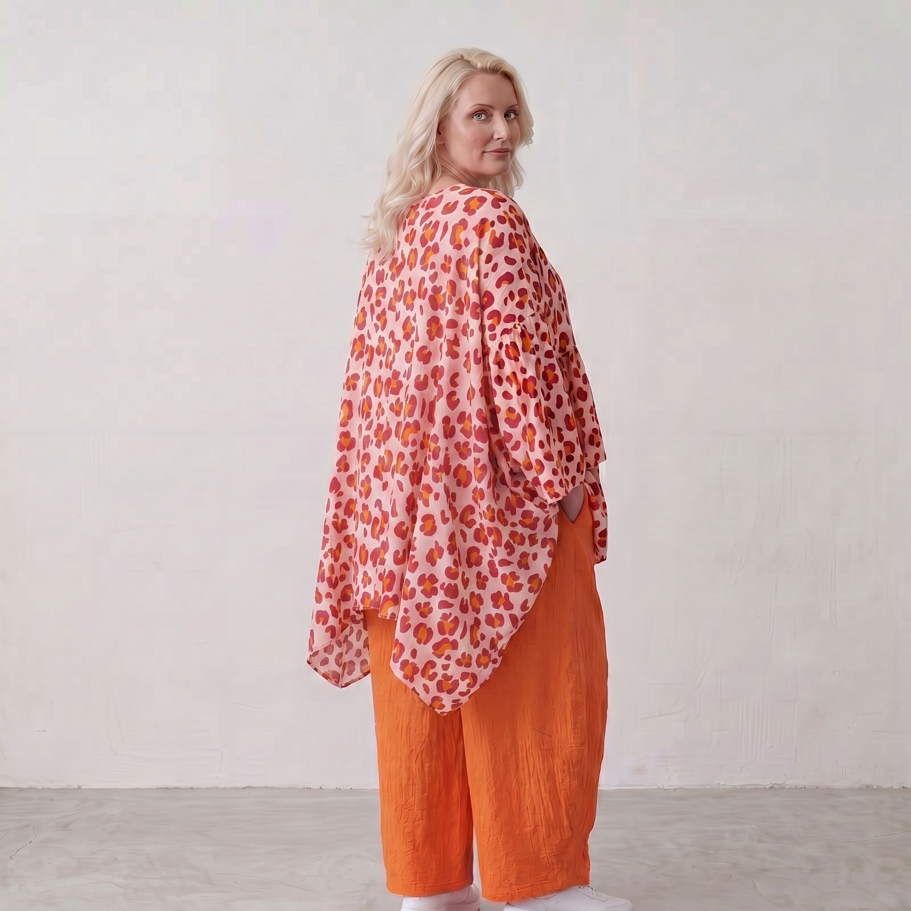 Damen Shirt Lagenlook Baumwolle Rose/Rot, Oversized, Kurzarm, V-Ausschnitt, Oversize große Größen – AKH Fashion