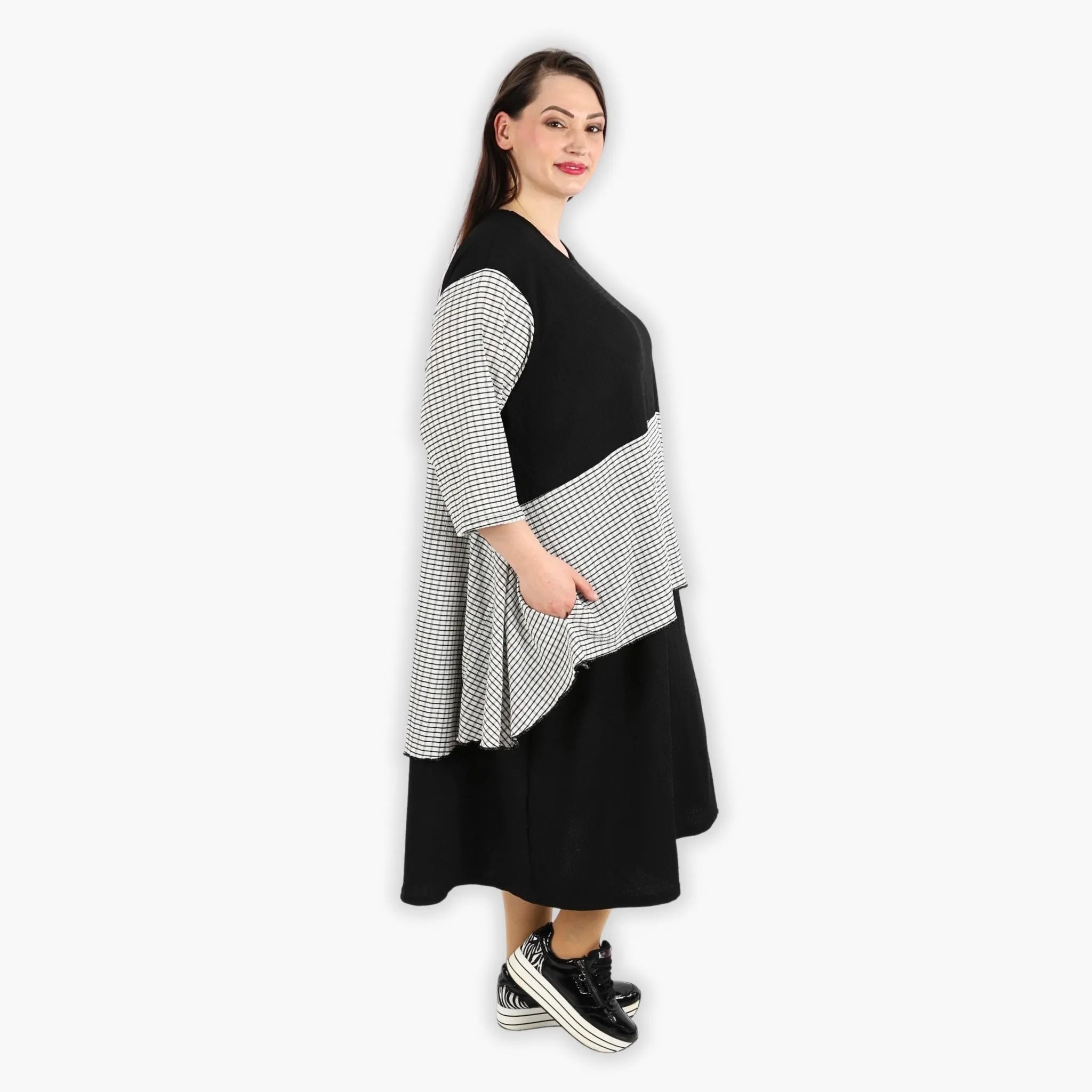  A-Form Kleid von AKH Fashion aus Viskose, 1288.06734, Schwarz-Weiß, Kariert, Schick