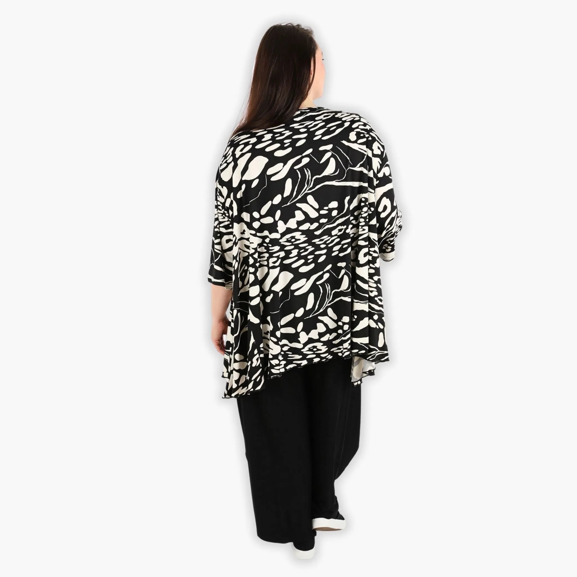  A-Form Bigshirt von AKH Fashion aus Viskose, 1290.00593, Schwarz-Ecru, Abstrakt, Ausgefallen