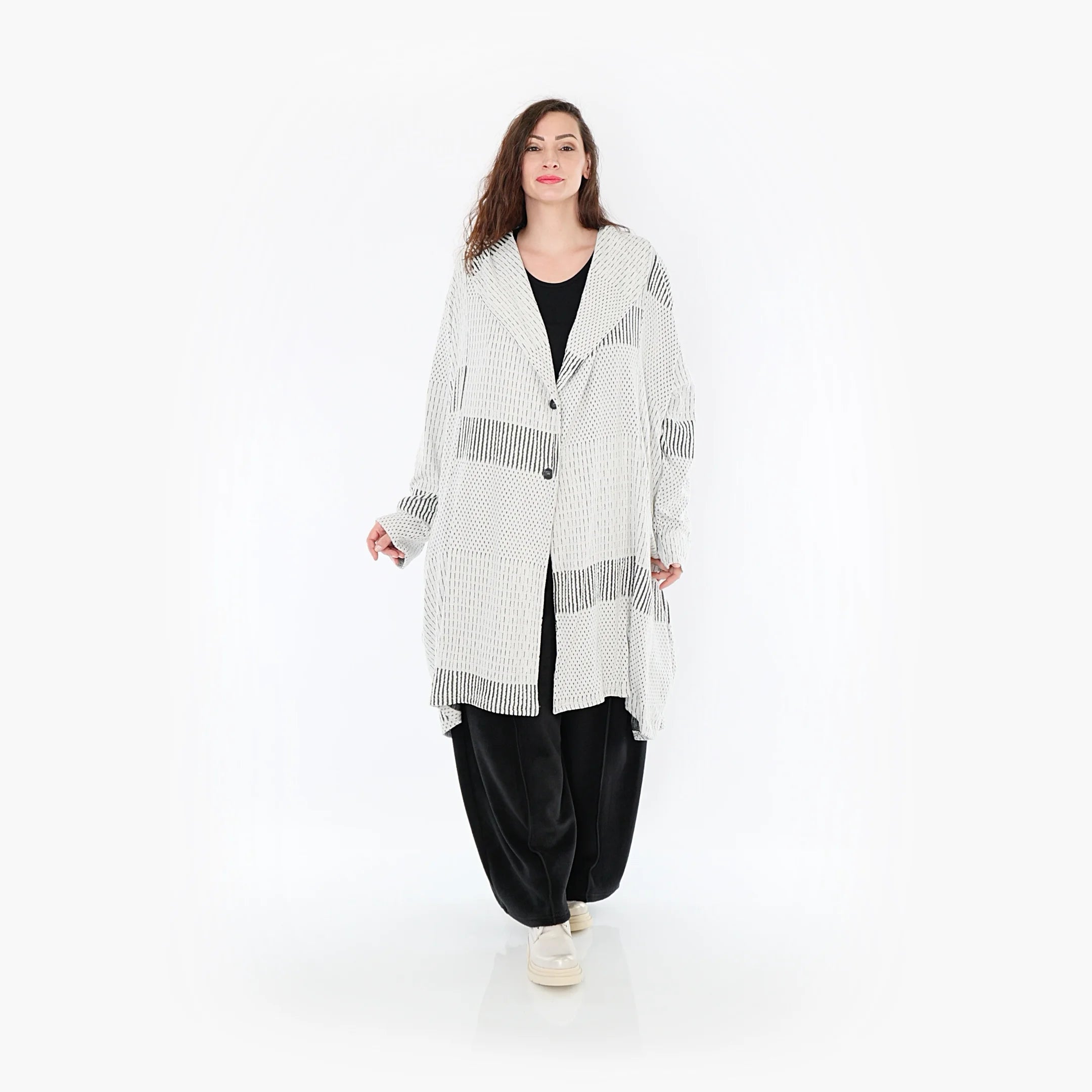 Ballonmantel von AKH Fashion aus Viskose, 1377.02494, Schwarz-Ecru, Gerippt, Schick
