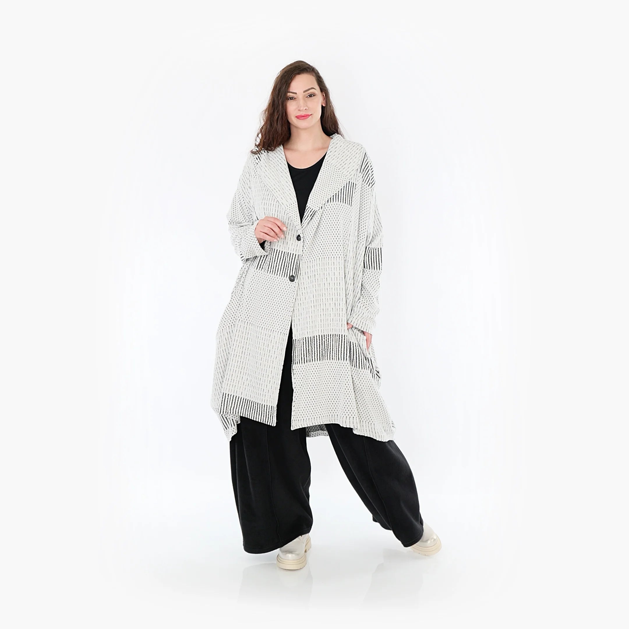  Ballonmantel von AKH Fashion aus Viskose, 1377.02494, Schwarz-Ecru, Gerippt, Schick