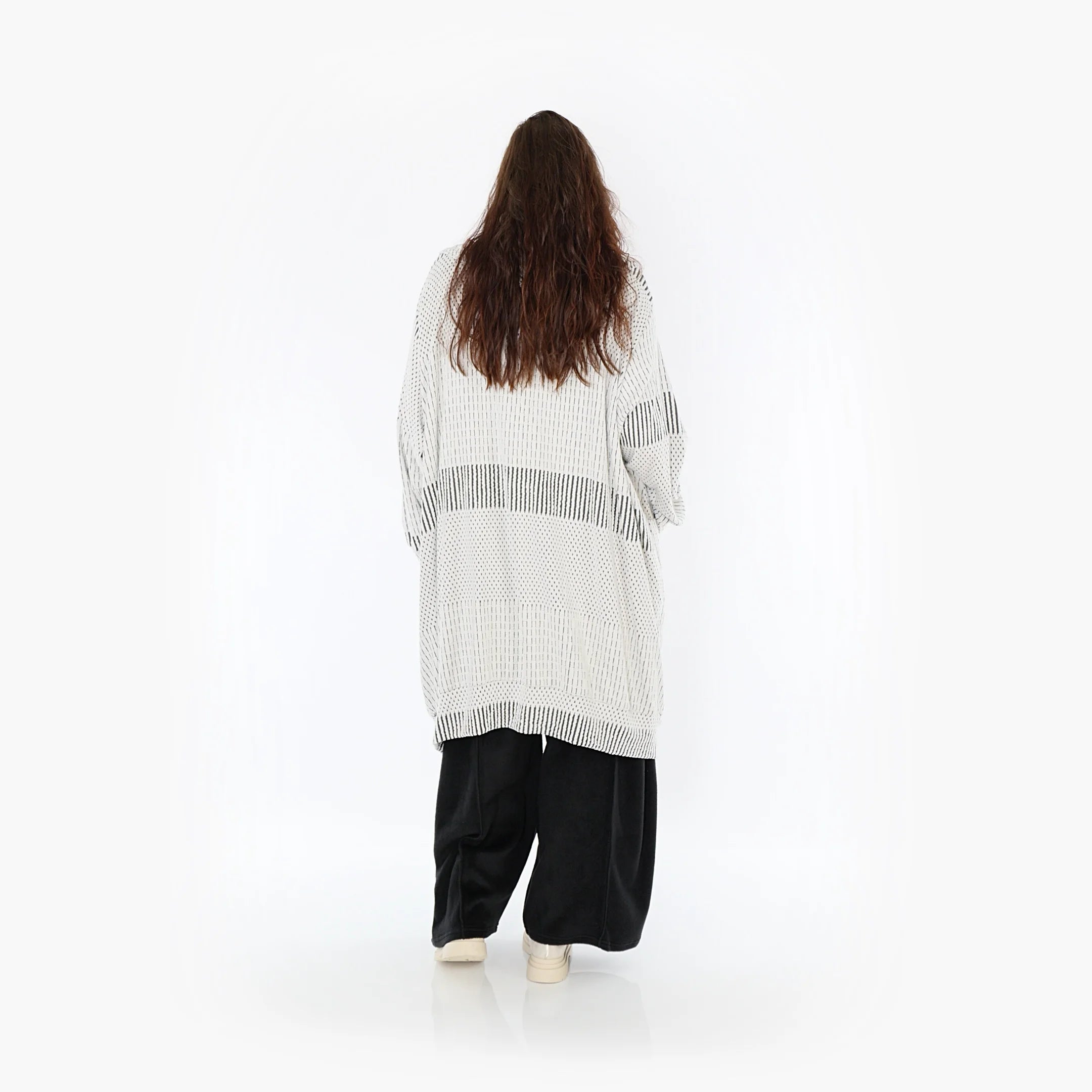  Ballonmantel von AKH Fashion aus Viskose, 1377.06518, Schwarz-Ecru, Gerippt, Schick