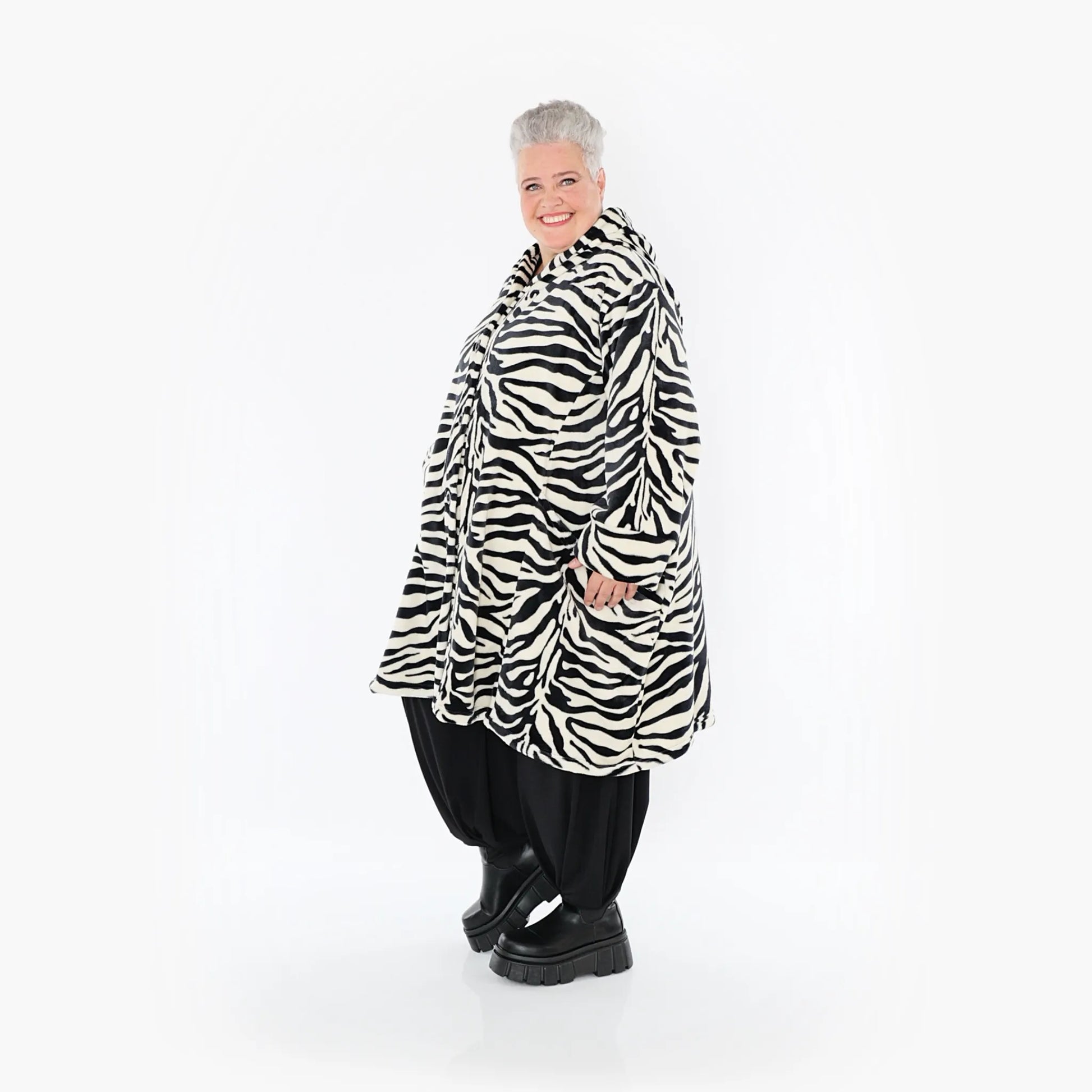  Ballonjacke von AKH Fashion aus Polyester, 1401.06660, Ecru-Schwarz, Zebra, Schick