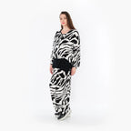  AKH Fashion Jacke in gerundeter Form, aus Rayon, 1486.00130, Weiß/Schwarz, Zebra, Schick