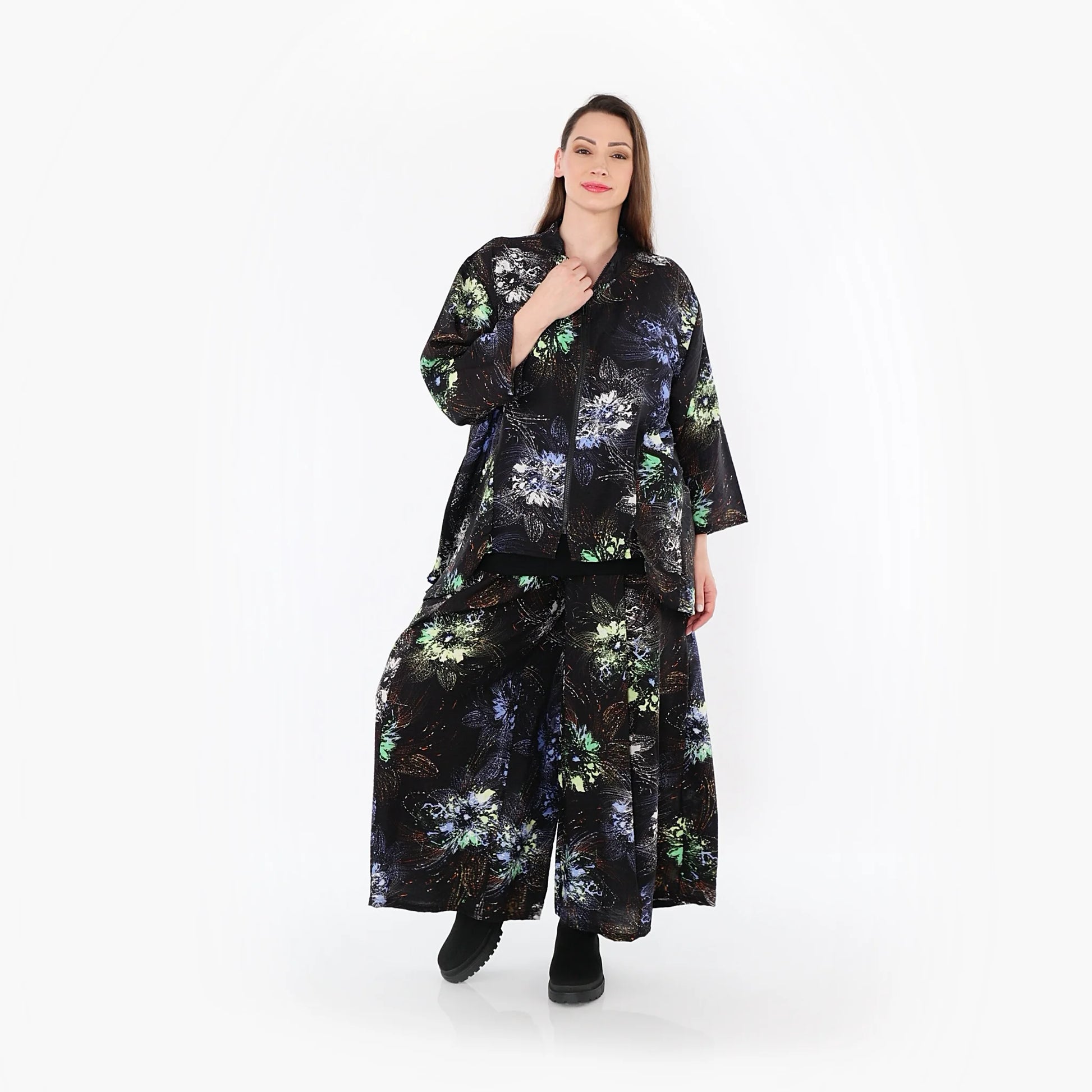  A-Form Jacke von AKH Fashion aus Viskose, 1491.06939, Schwarz/Blau/Multi, Blumen, Schick