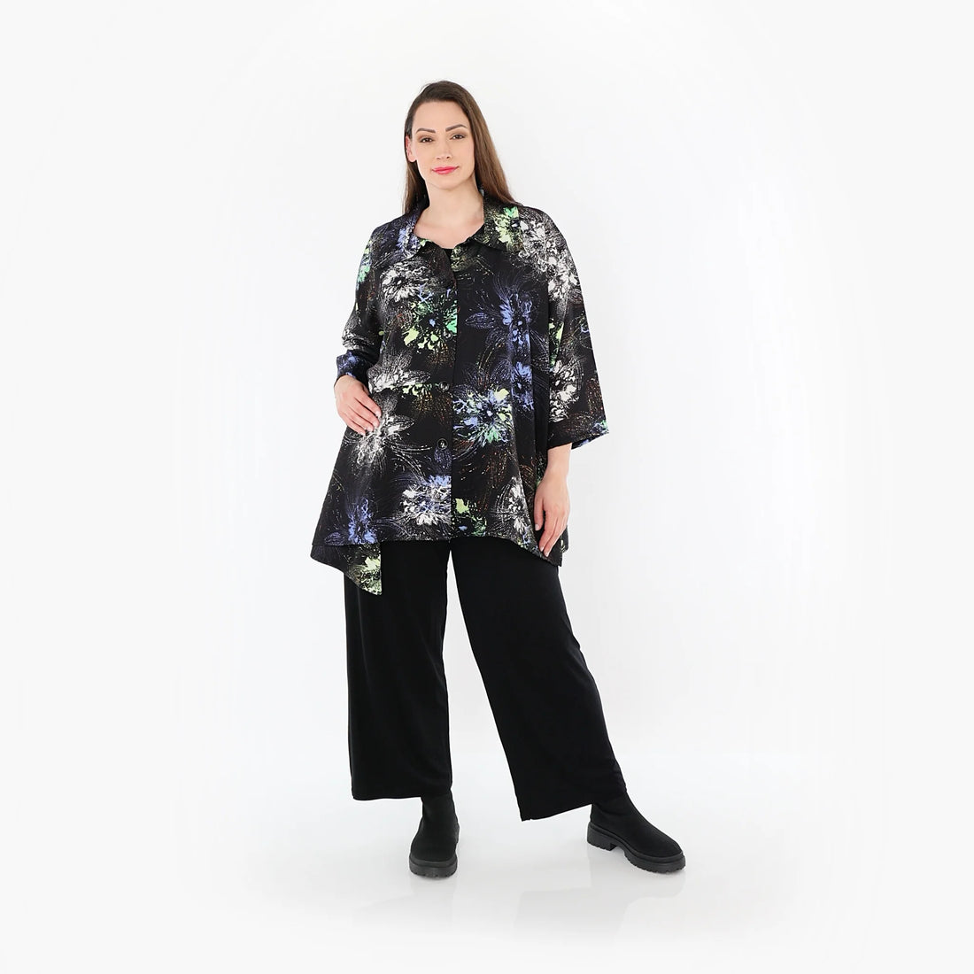  A-Form Jacke von AKH Fashion aus Viskose, 1491.07090, Schwarz/Blau/Multi, Blumen, Schick
