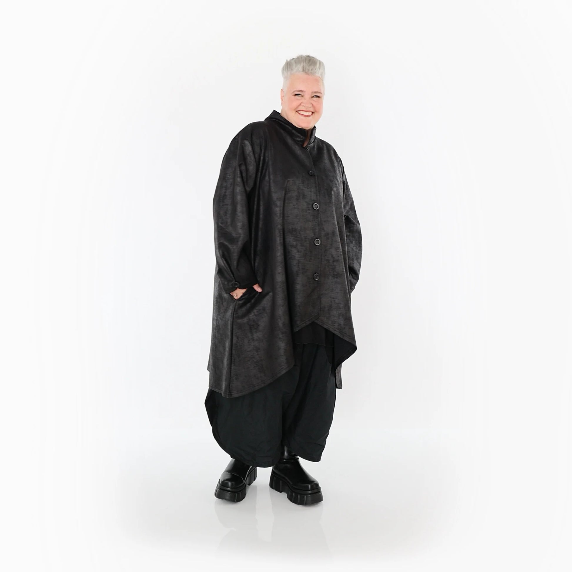  AKH Fashion Jacke in Vokuhila-Form, aus Polyester, 1520.07119, Schwarz, Ausgefallen