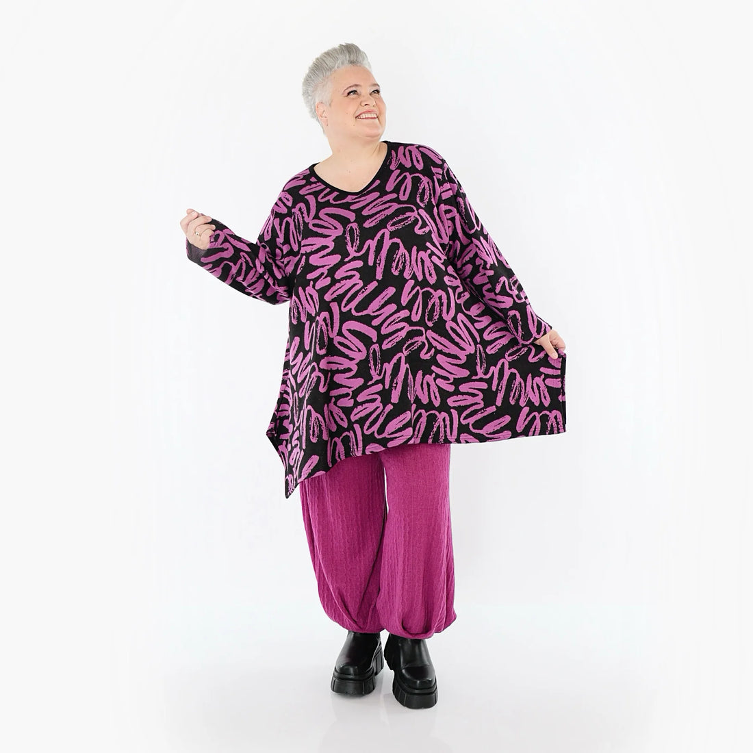  A-Form Bigshirt von AKH Fashion aus Materialmix, 1529.01019, Schwarz/Fuchsia, Kringel, Schick