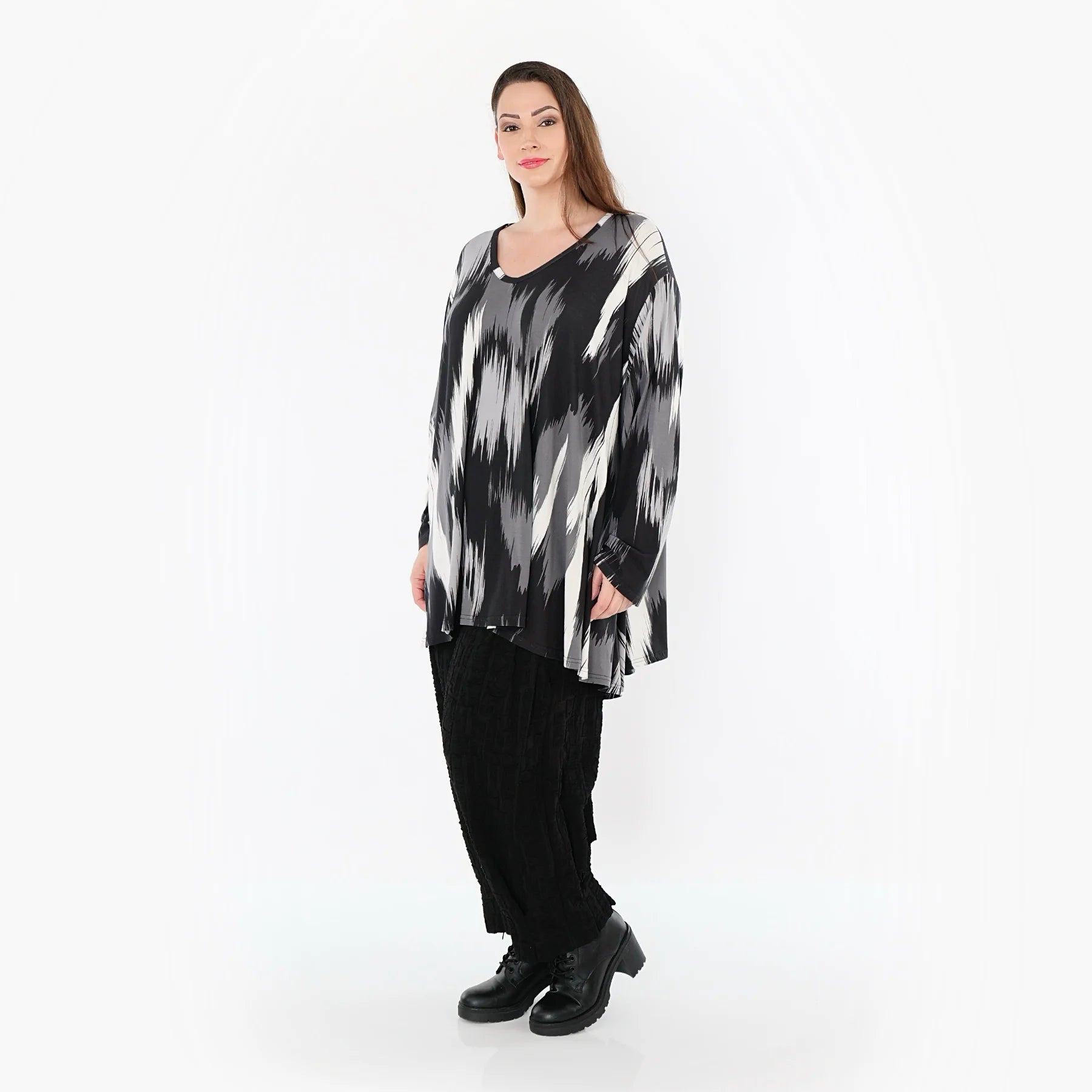  A-Form Bigshirt von AKH Fashion aus Viskose, 1530.00593, Schwarz/Grau/Weiß, Pinselstrich