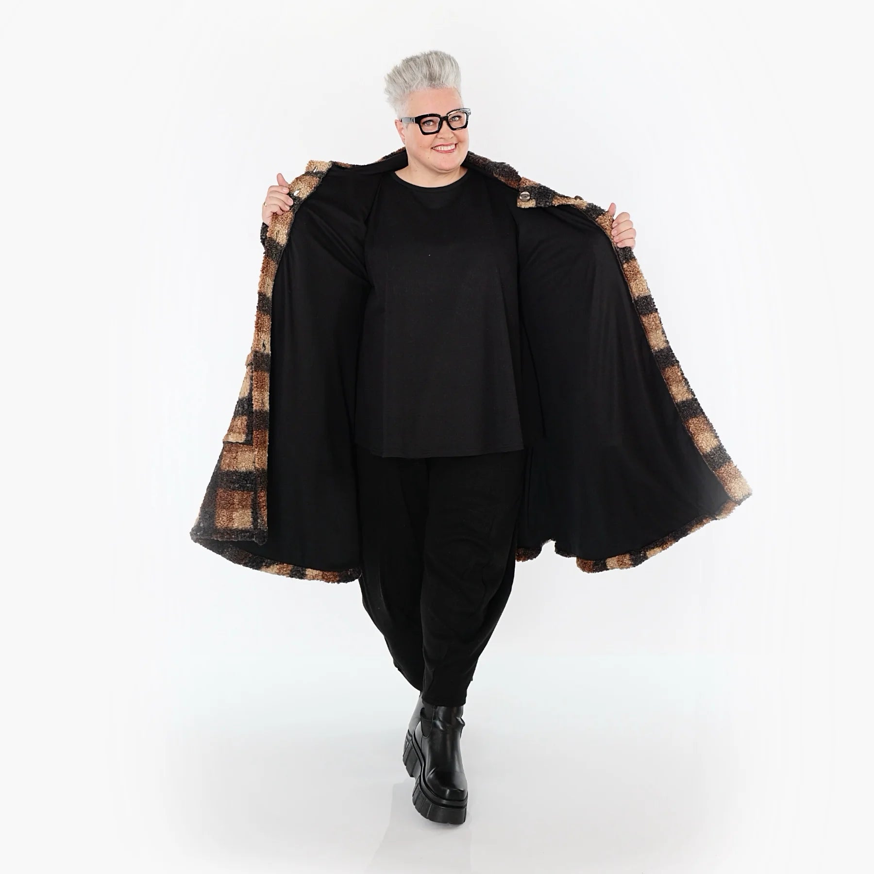  AKH Fashion Jacke in Glocken-Form, aus Polyester, 1535.02225, Cognac/Beige/Grau, Kariert