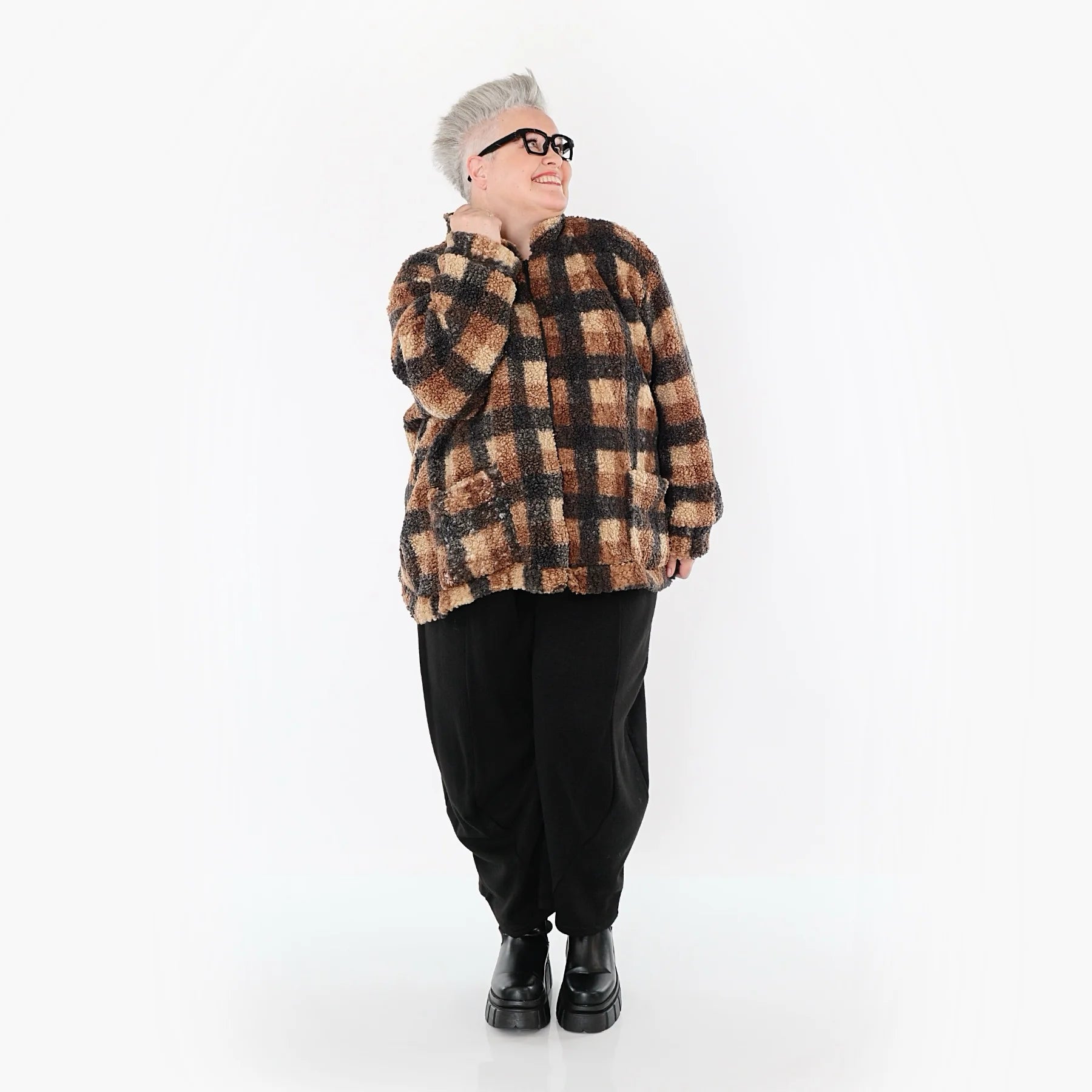  AKH Fashion Jacke in kastiger Form, aus Polyester, 1535.07017, Cognac/Beige/Grau, Kariert