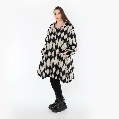  Jacke von AKH Fashion aus Materialmix, 1538.05458, Ecru/Schwarz, Raute, Ausgefallen