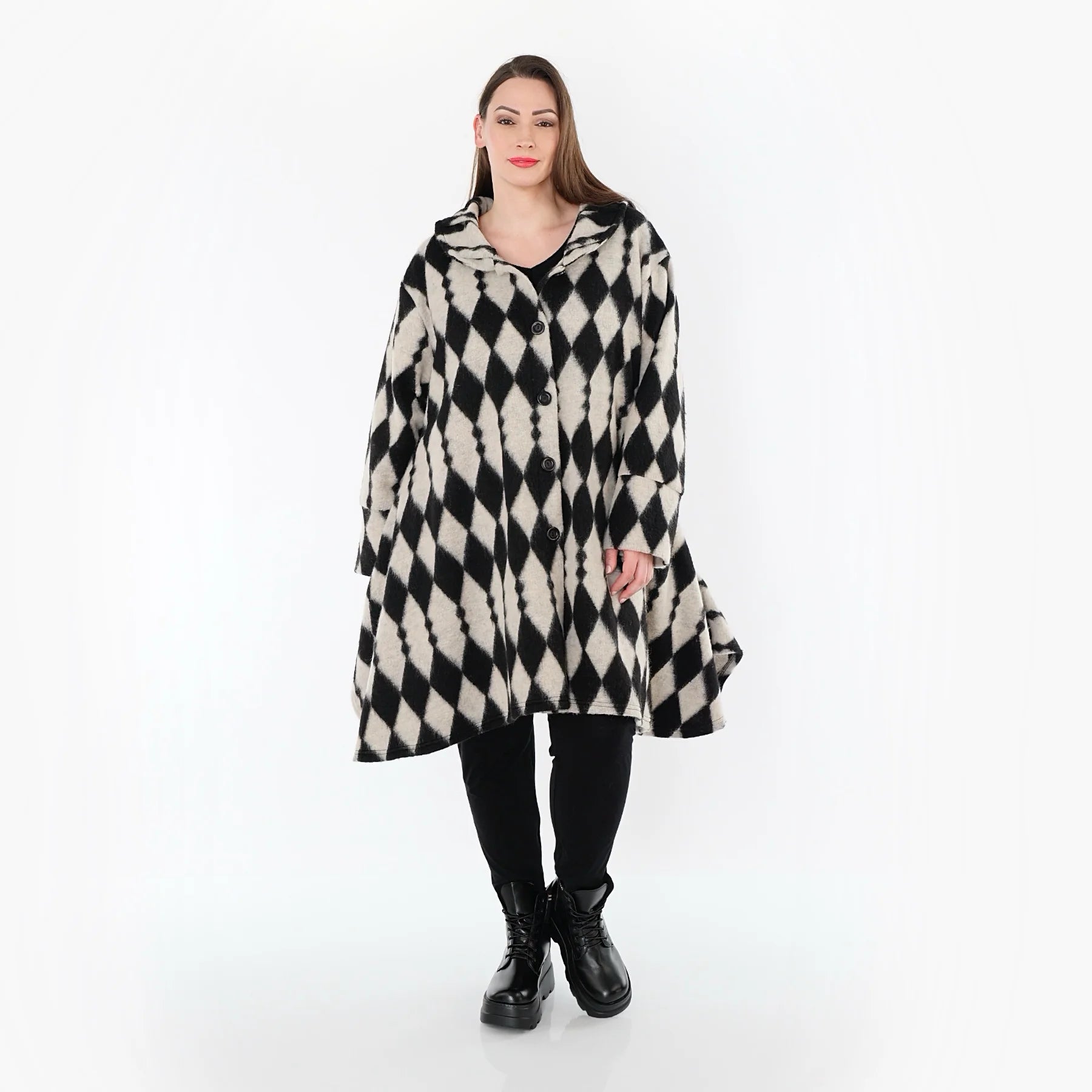  Jacke von AKH Fashion aus Materialmix, 1538.05458, Ecru/Schwarz, Raute, Ausgefallen