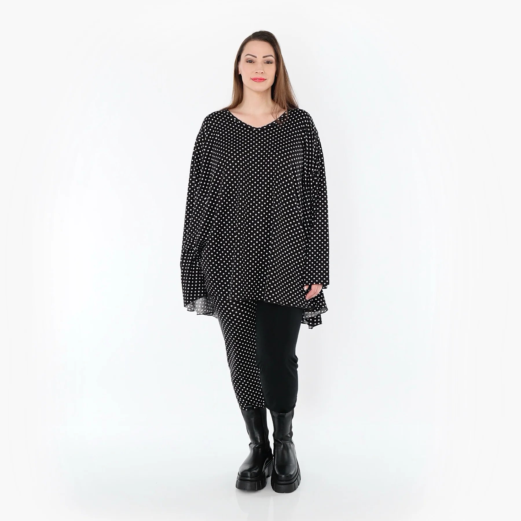  A-Form Bigshirt von AKH Fashion aus Viskose, 1557.00593, Schwarz/Weiß, Punkte, Ausgefallen