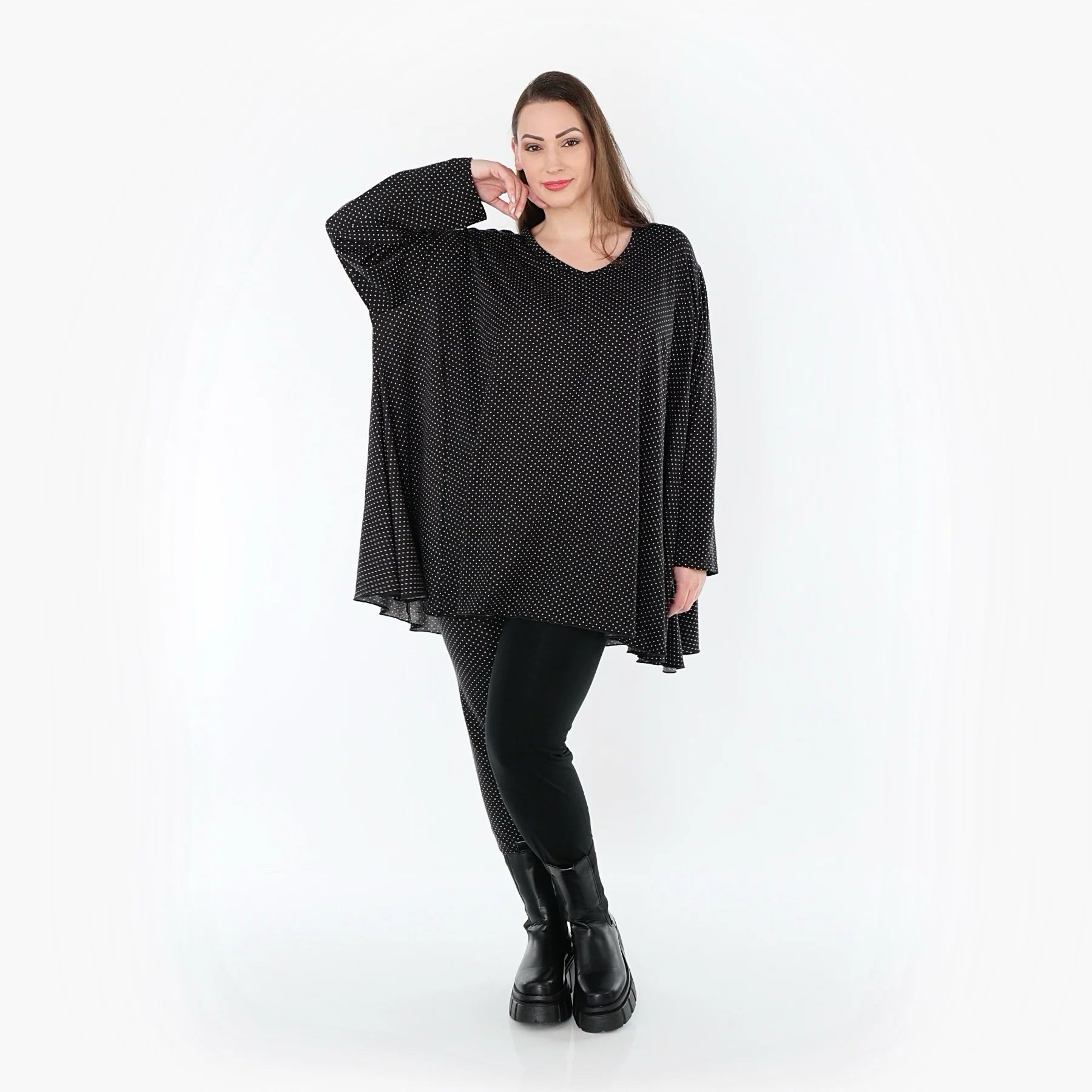  A-Form Bigshirt von AKH Fashion aus Viskose, 1558.00593, Schwarz/Weiß, Punkte, Ausgefallen