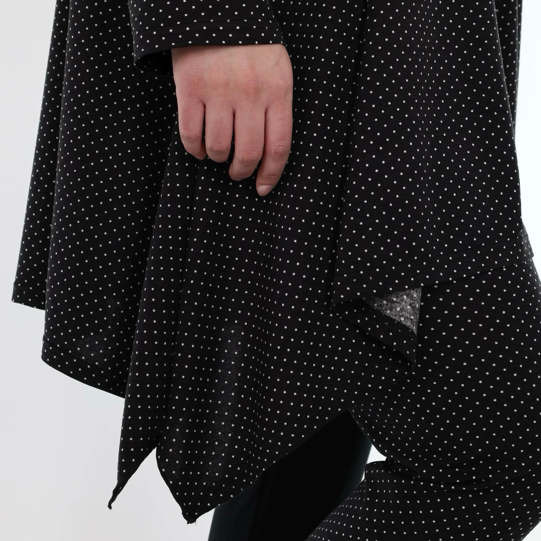  A-Form Bigshirt von AKH Fashion aus Viskose, 1558.03371, Schwarz/Weiß, Punkte, Ausgefallen