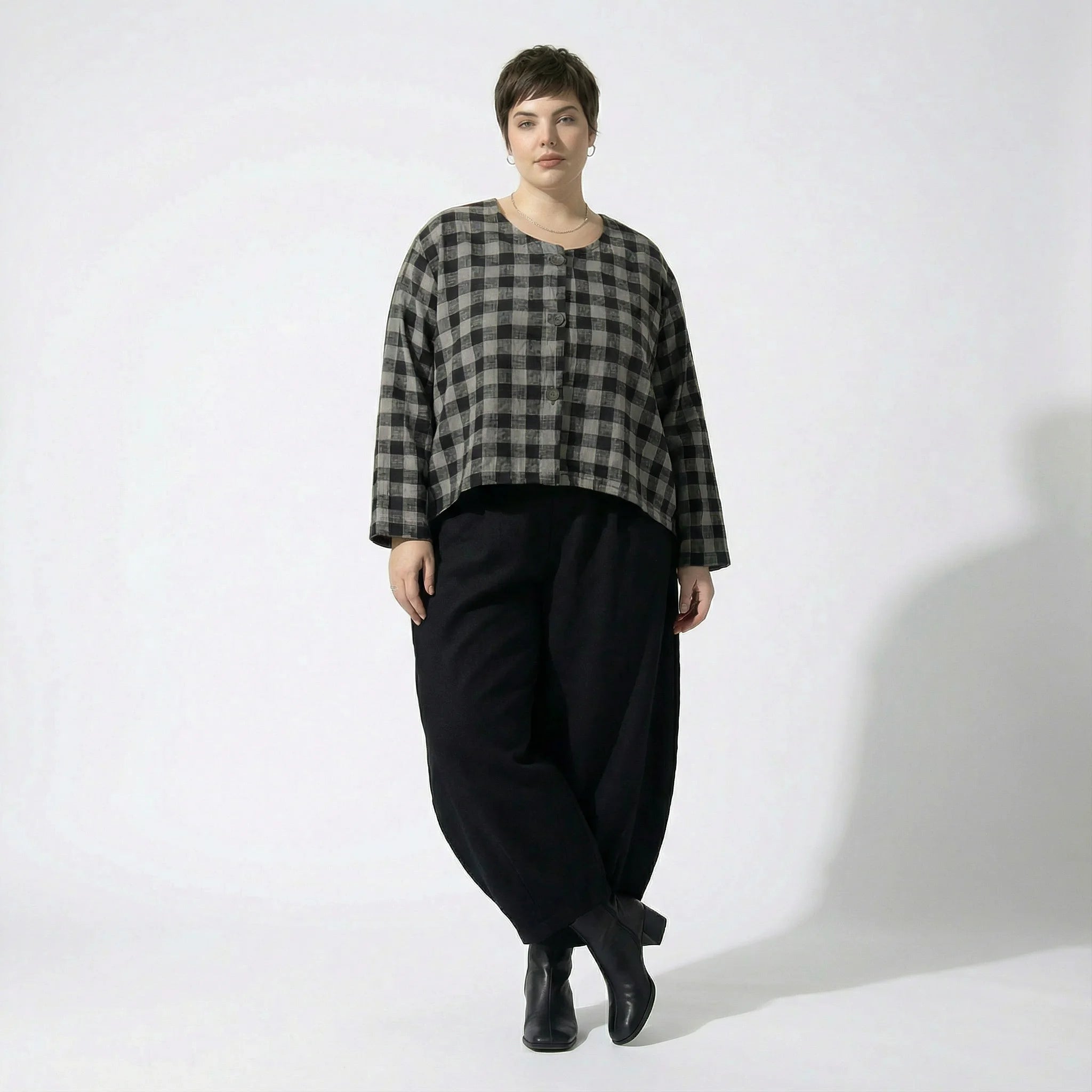  AKH Fashion Jacke in gerundeter Form, aus Polyester, 1562.00130, Grau/Schwarz, Kariert