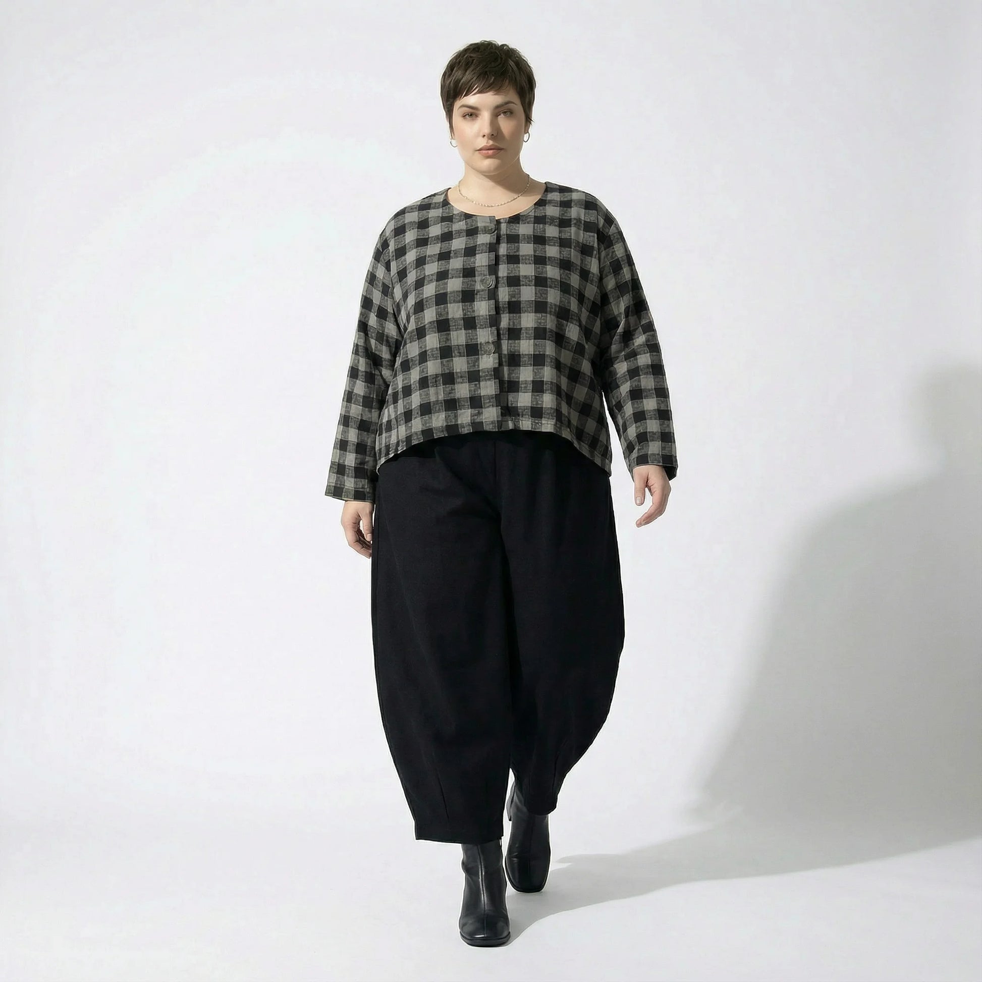  AKH Fashion Jacke in gerundeter Form, aus Polyester, 1562.00130, Grau/Schwarz, Kariert