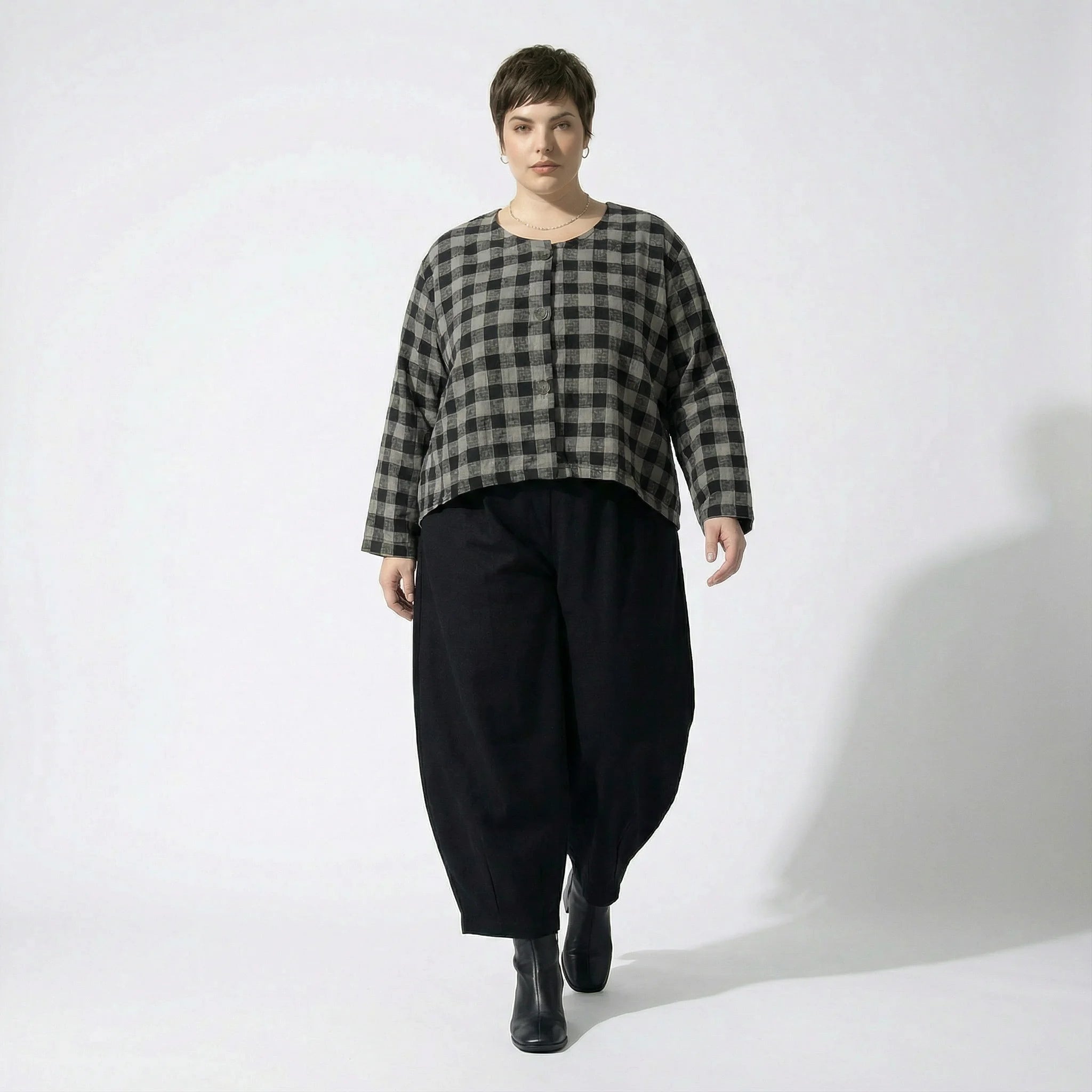  AKH Fashion Jacke in gerundeter Form, aus Polyester, 1562.00130, Grau/Schwarz, Kariert