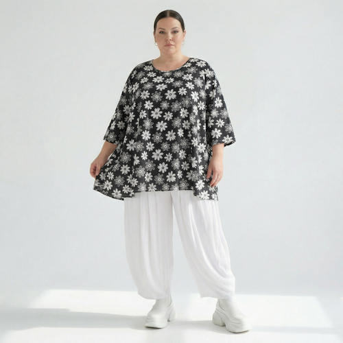A-Form Bigshirt von AKH Fashion aus Viskose, 1575.00593, Schwarz/Weiß, Blumen, Ausgefallen